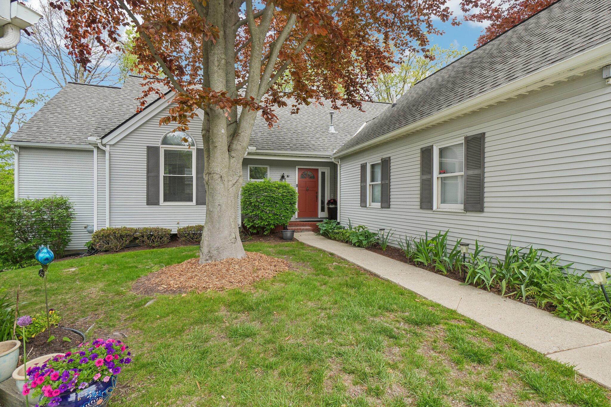 558 Heritage Drive