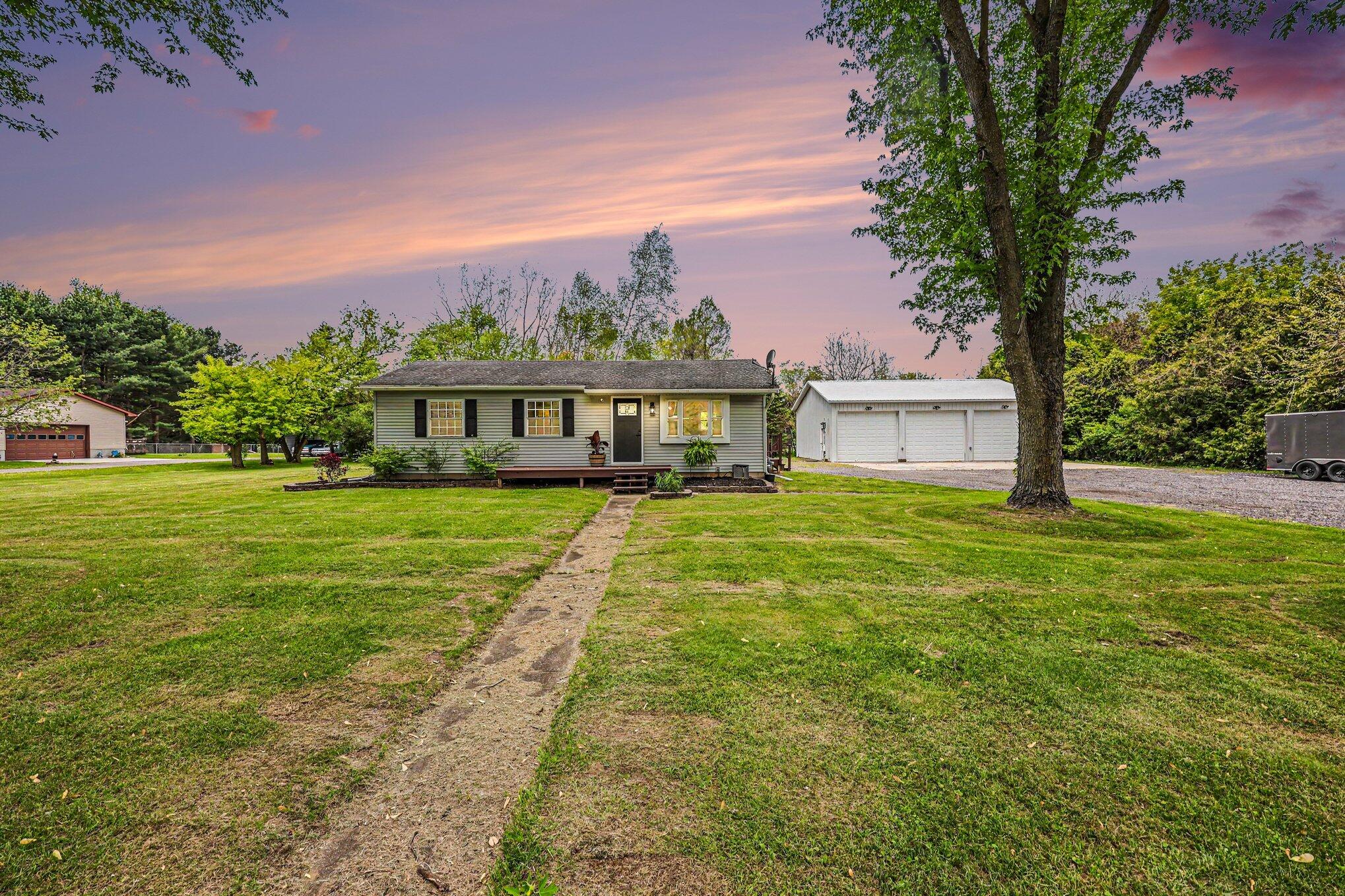 10085 Plank Road
