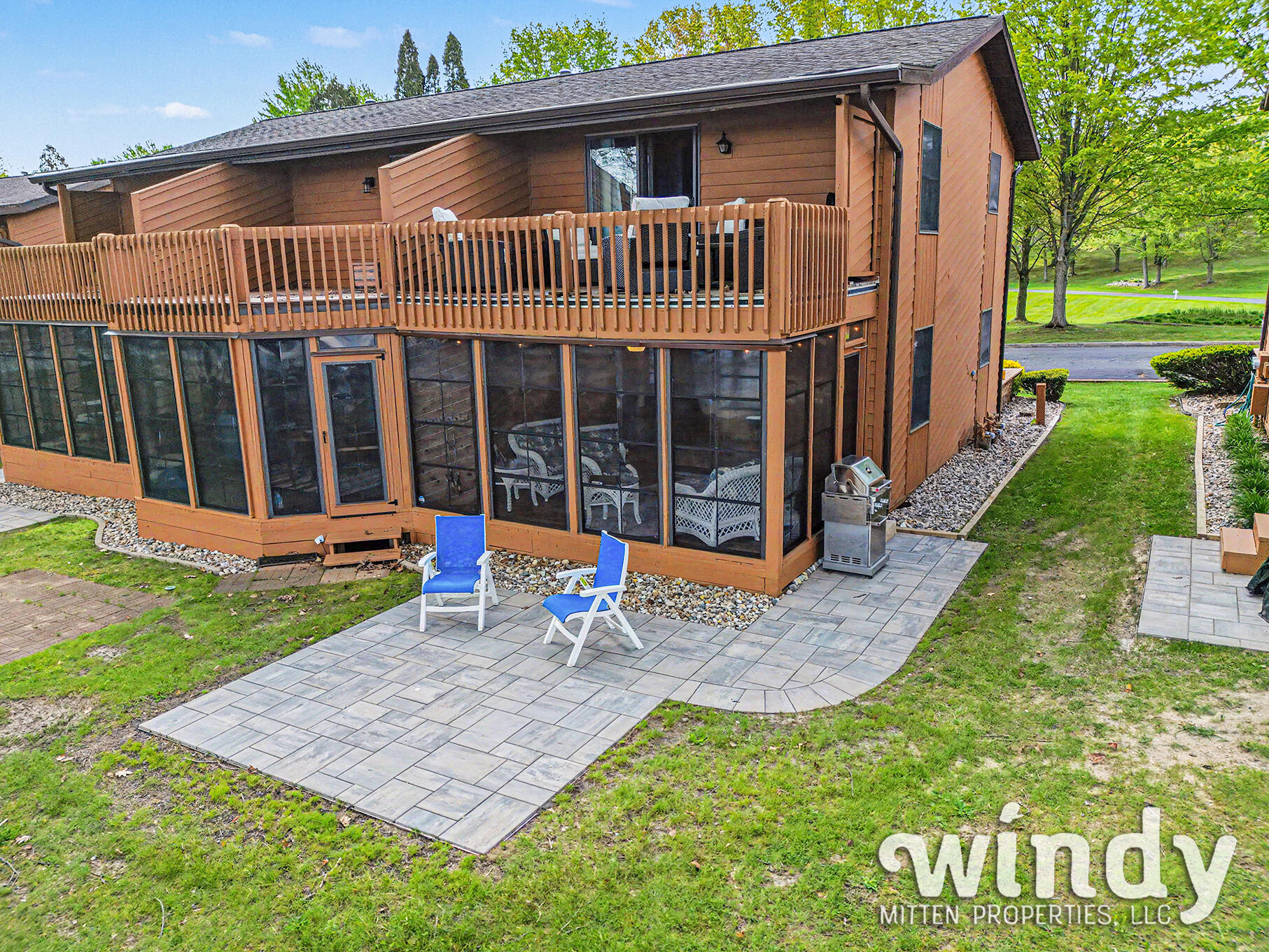 5576 N Watervliet Road Unit: 14