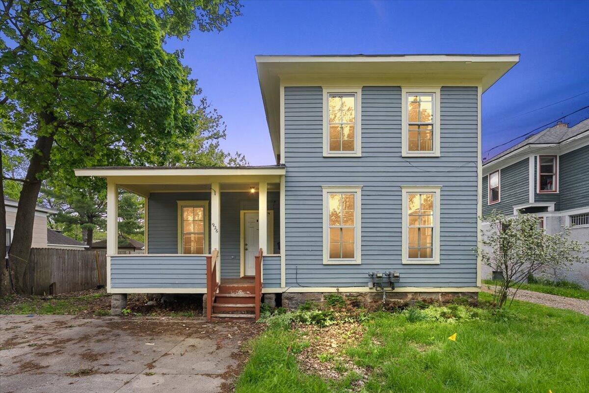 926 Osborne Street