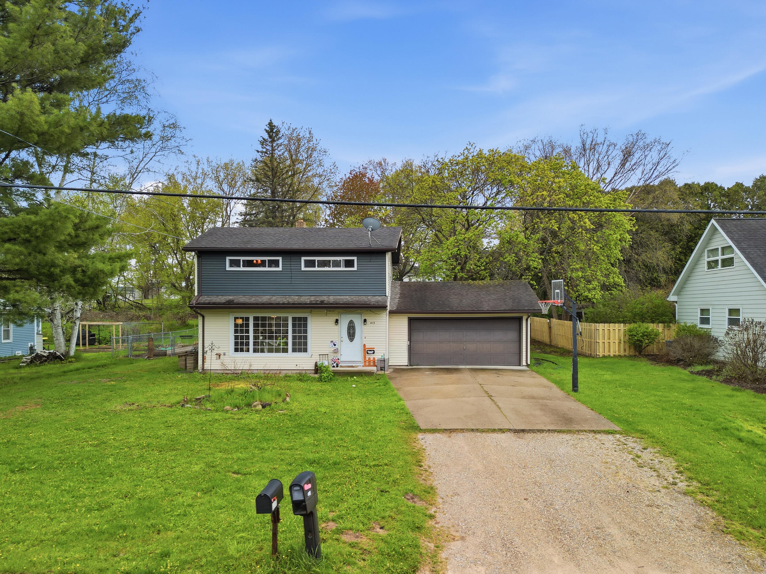 413 W Church Avenue