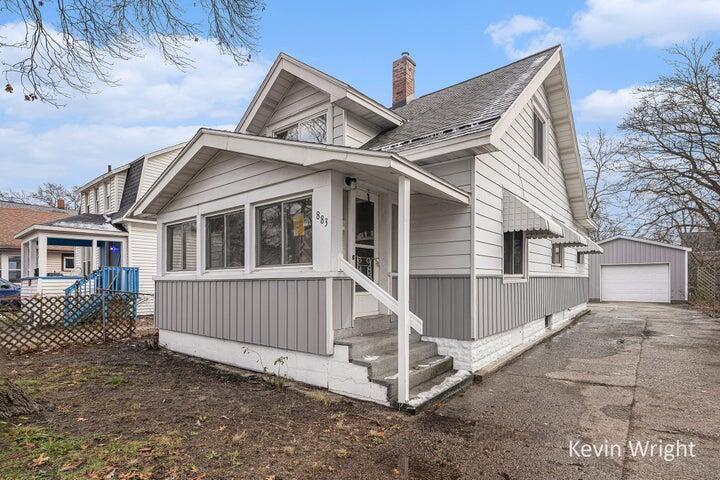 883 Emerson Avenue