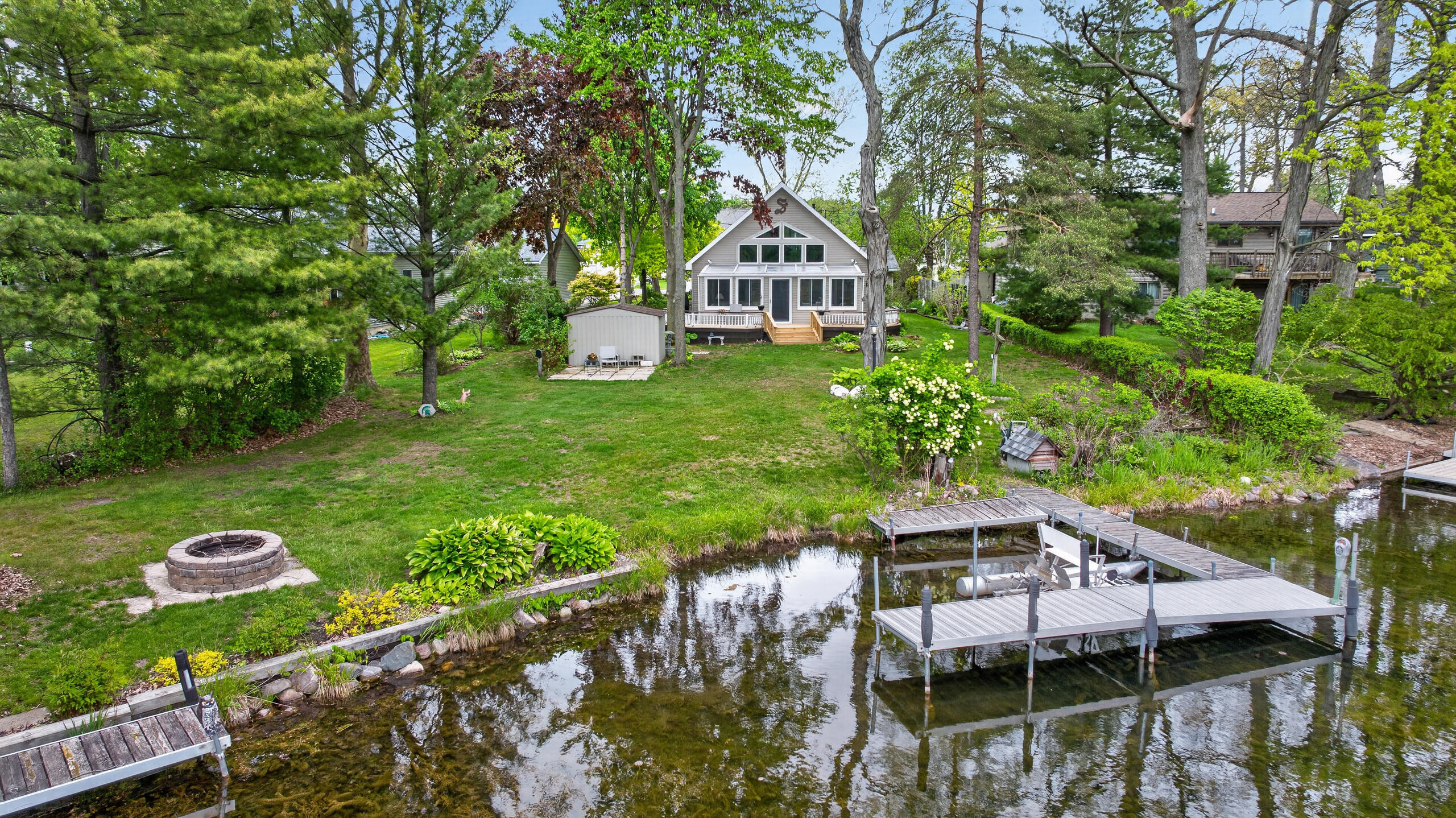571 Acorn Trail
