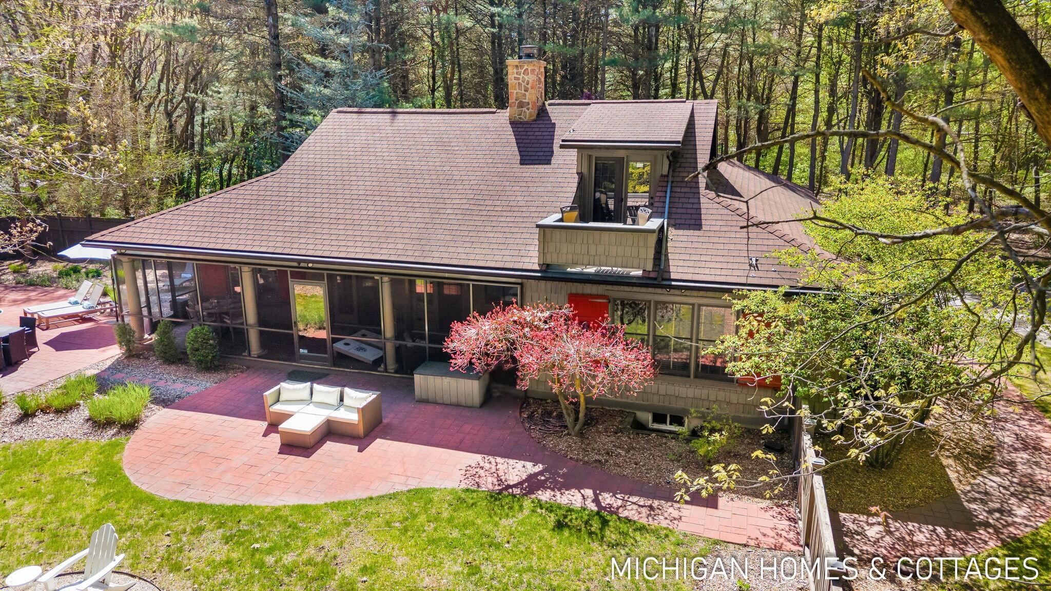 3255 Lake Trail Drive