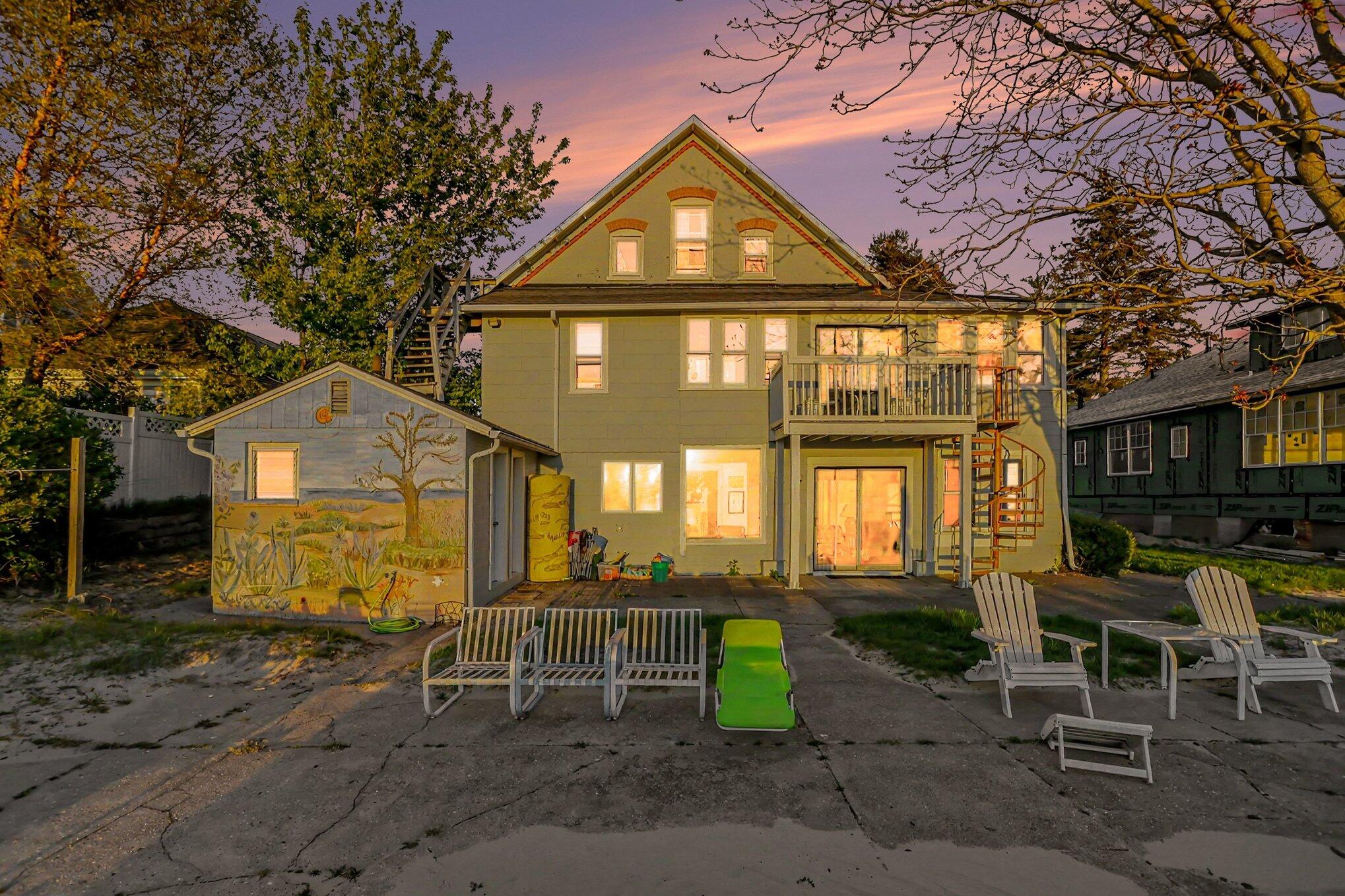 409 N Shore Drive