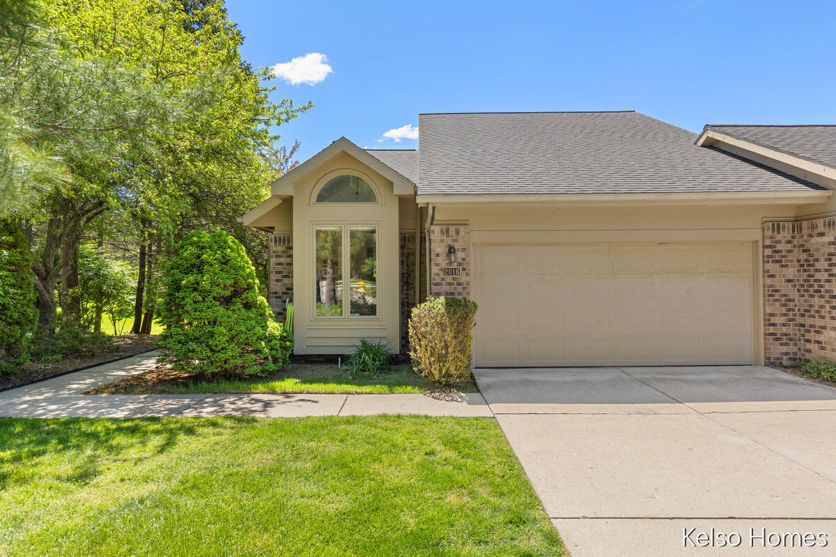 2016 Tall Meadow Street NE