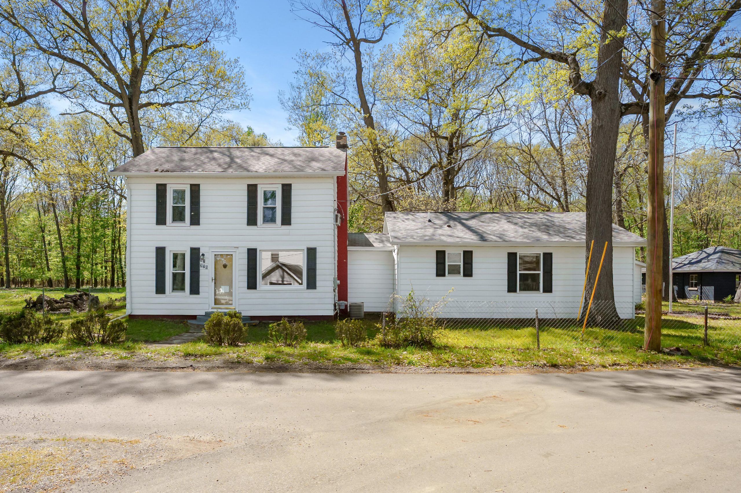 52320 Sheridan Road