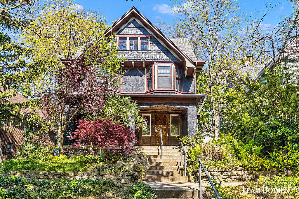 620 Prospect Avenue SE
