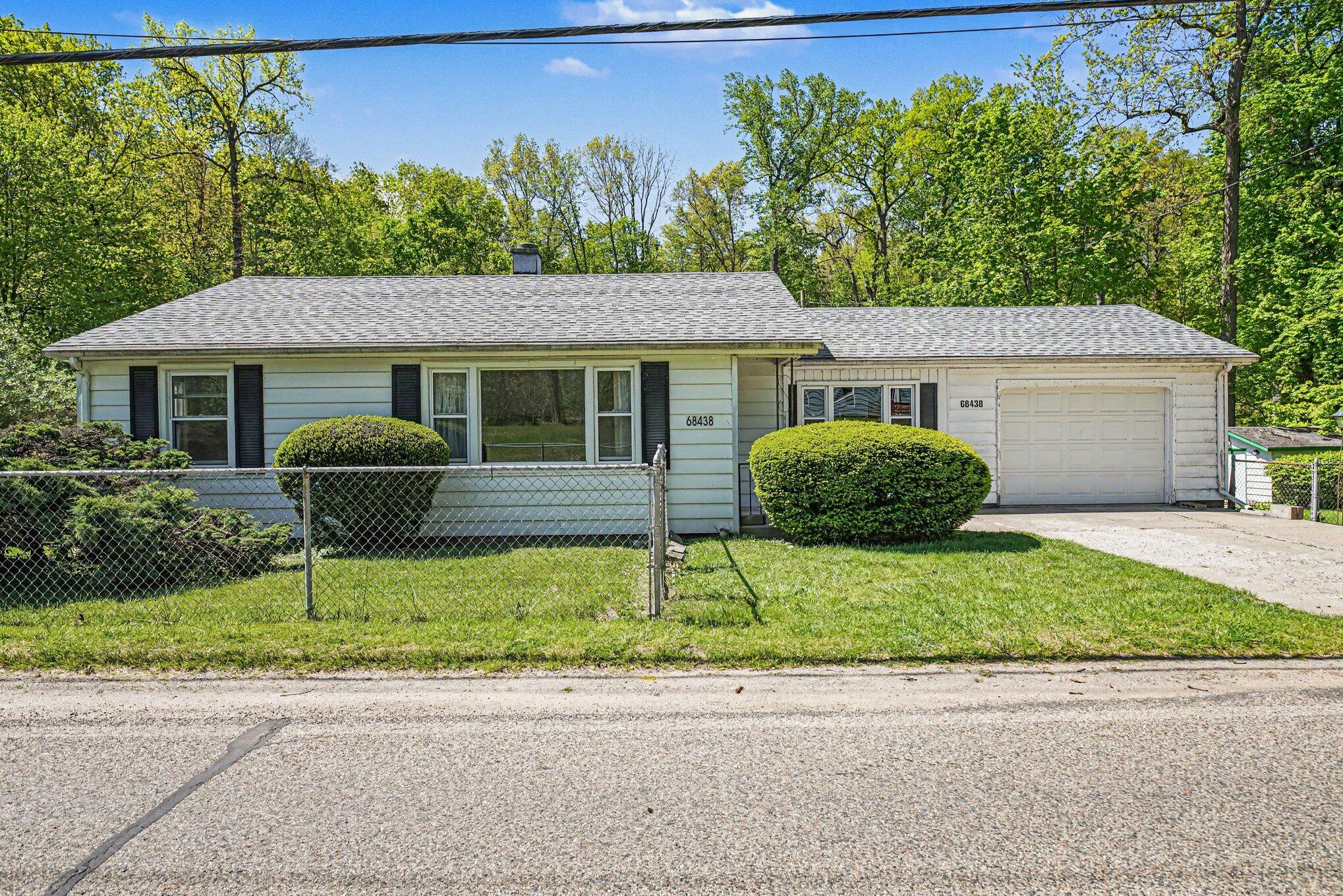 68438 Klinger Lake Road