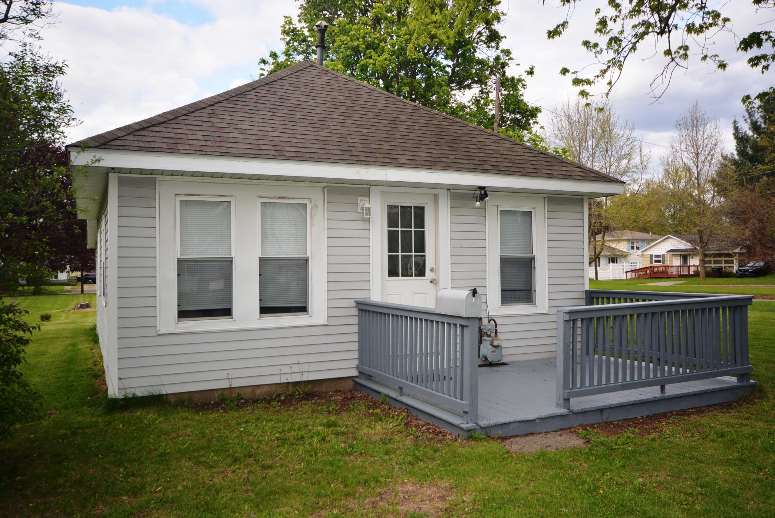 117 E North Street