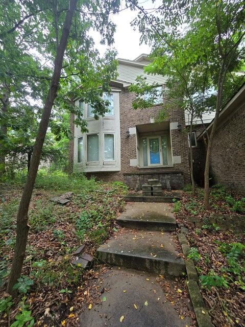 3560 Dorothy Lane