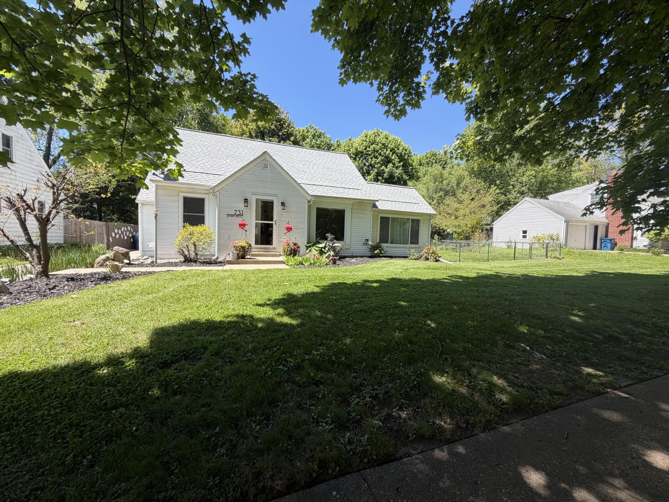 731 Jenks Boulevard