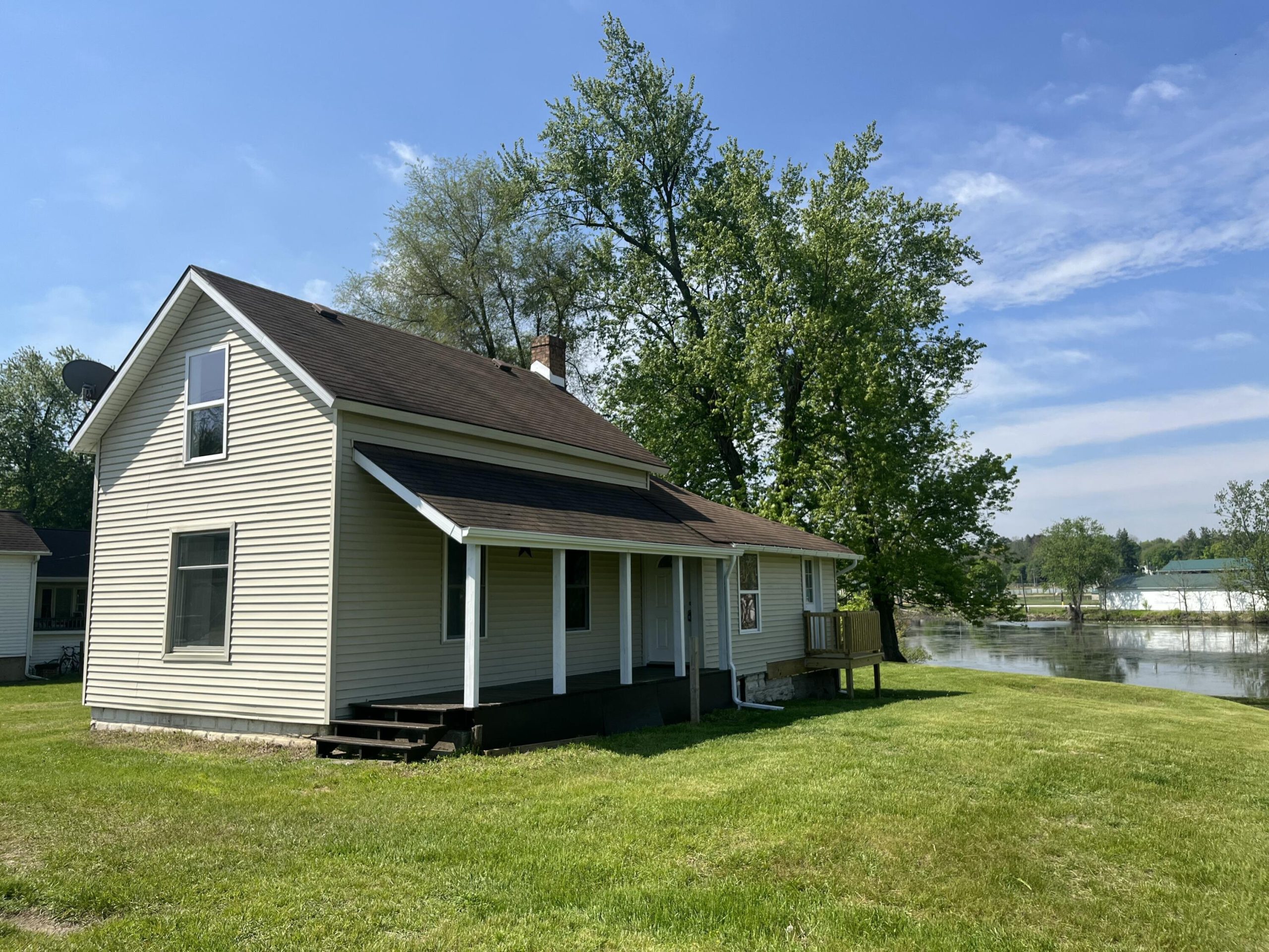 154 W Saint Joe Street