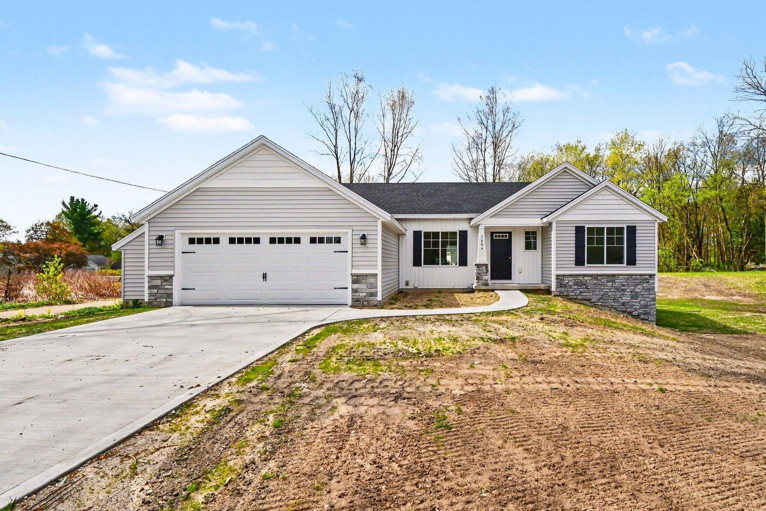 7466 N Amy School Road