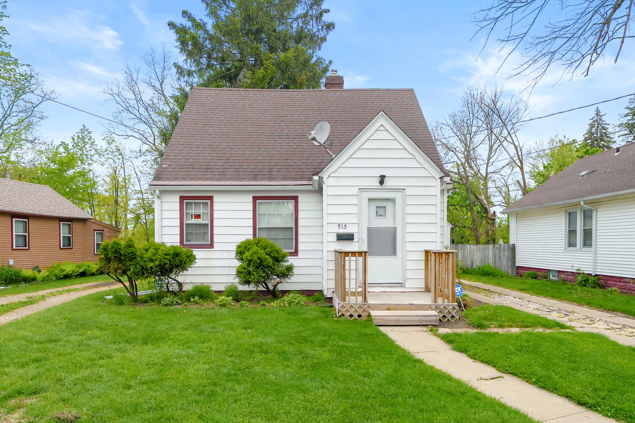 915 Sheridan Drive