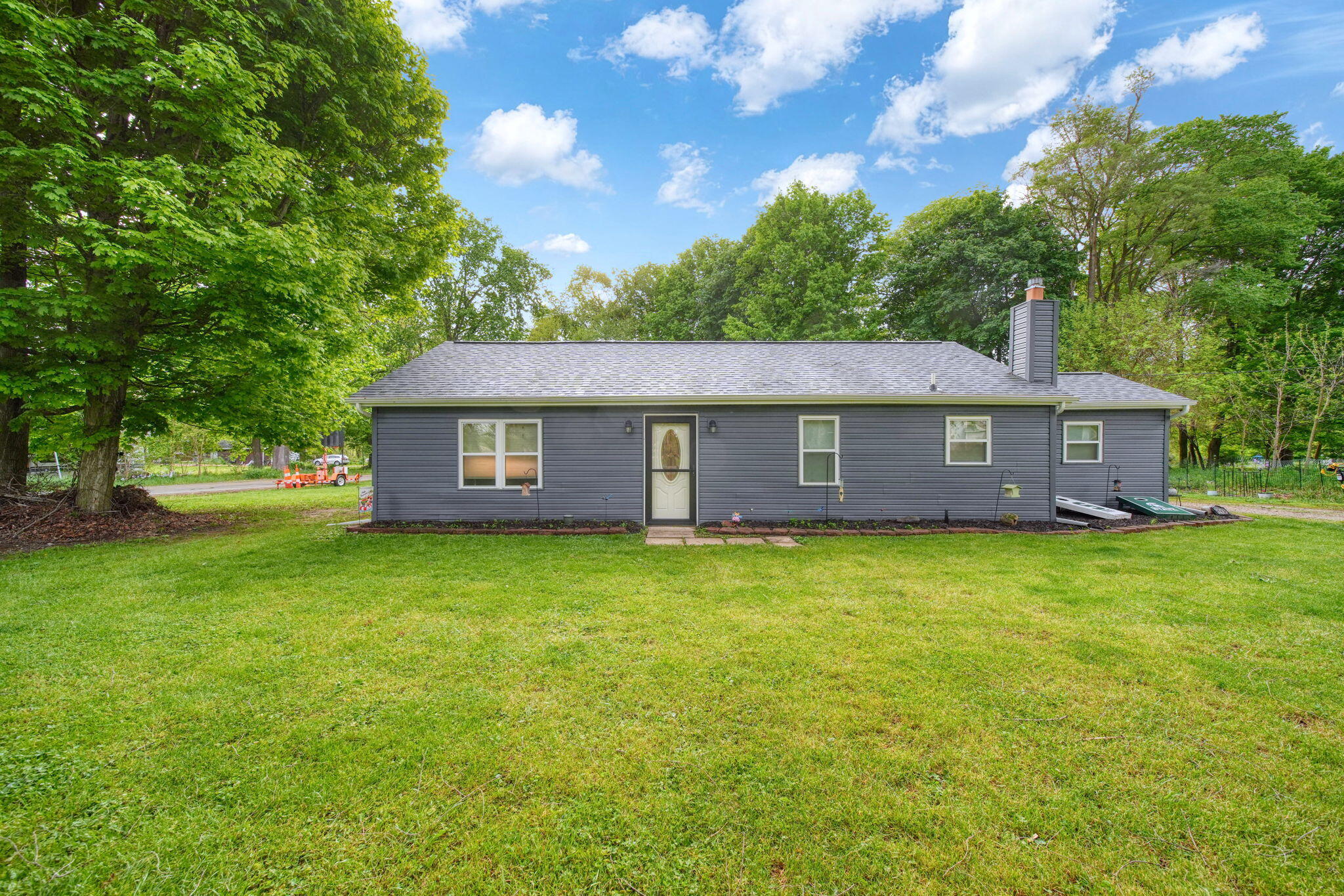 3293 Albion Road