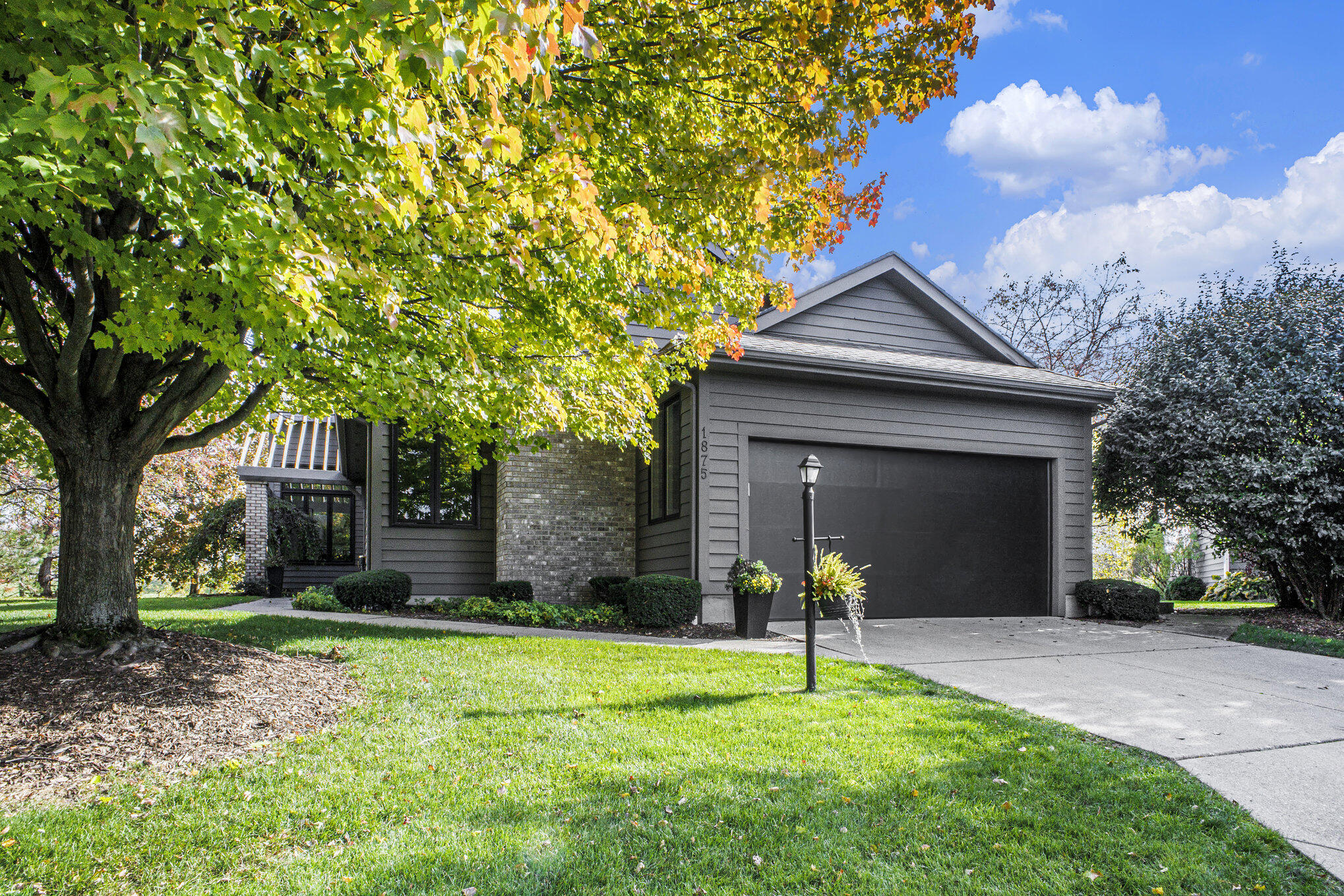 1875 Wedgefield Court SE Building: 0 Unit: 37