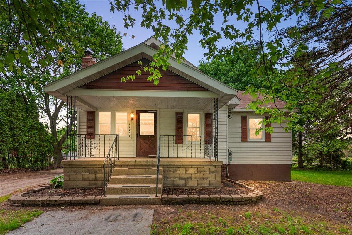 11781 8th Avenue NW