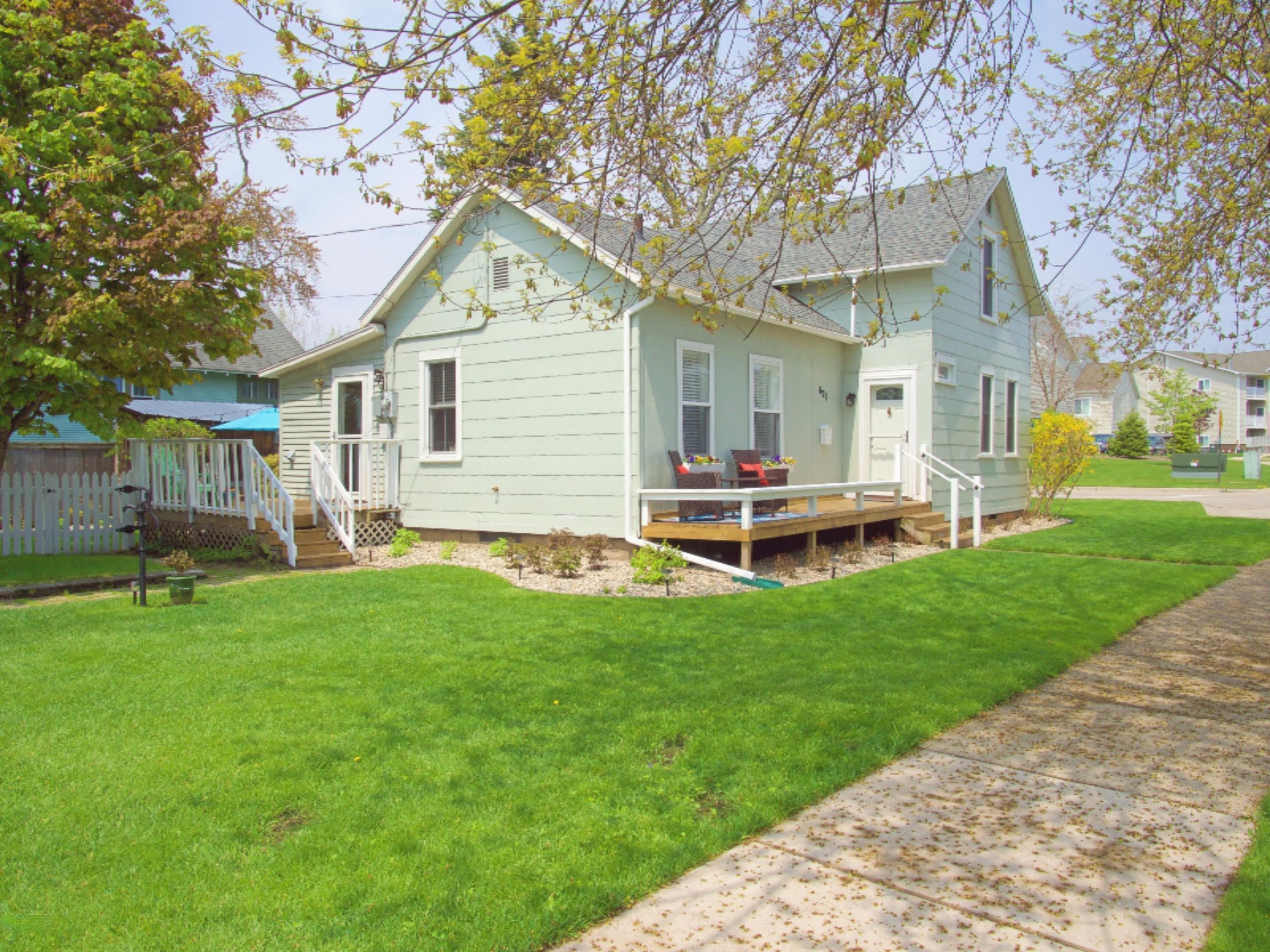 621 N 5th Street