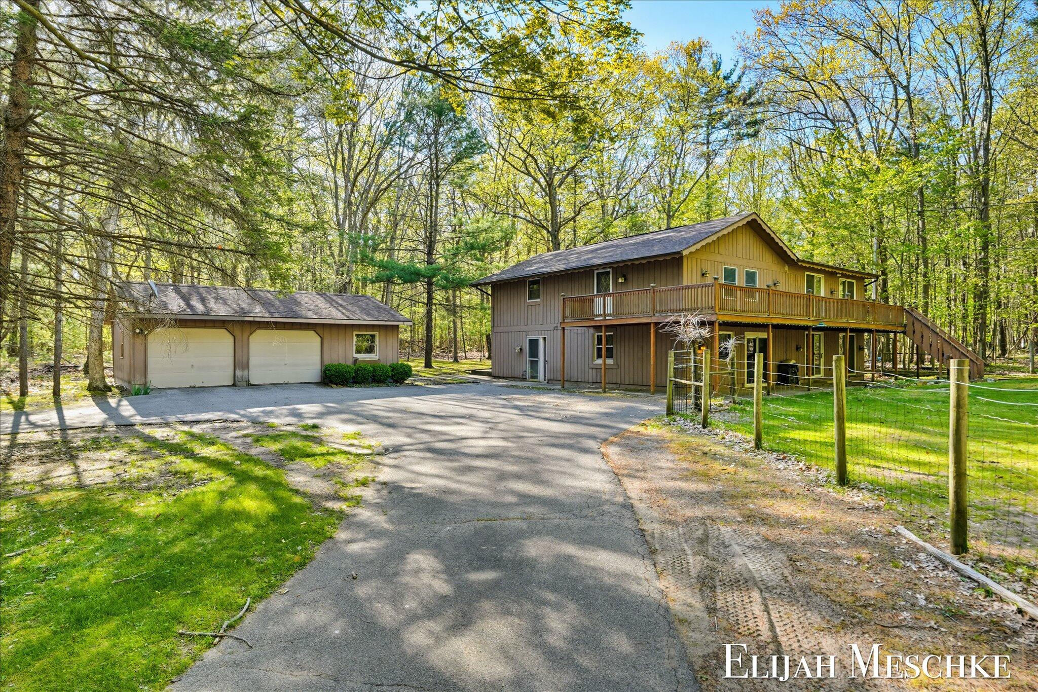 1160 Scenic Drive
