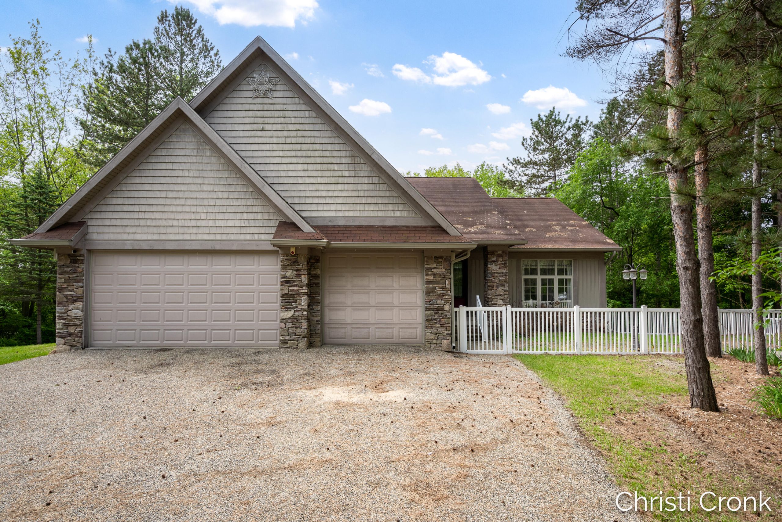 15105 Eagle Ridge Road