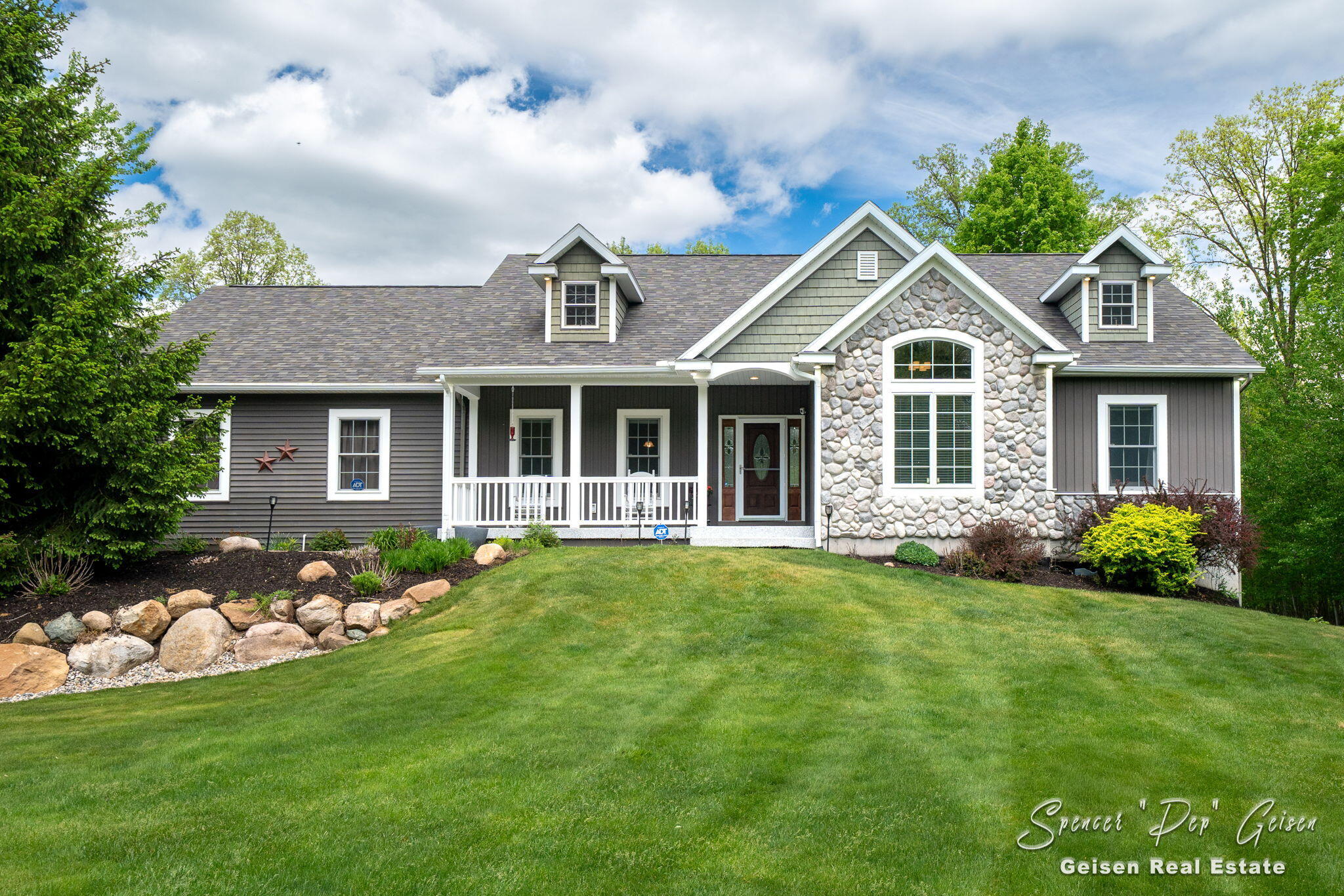 7177 Riverwood Drive