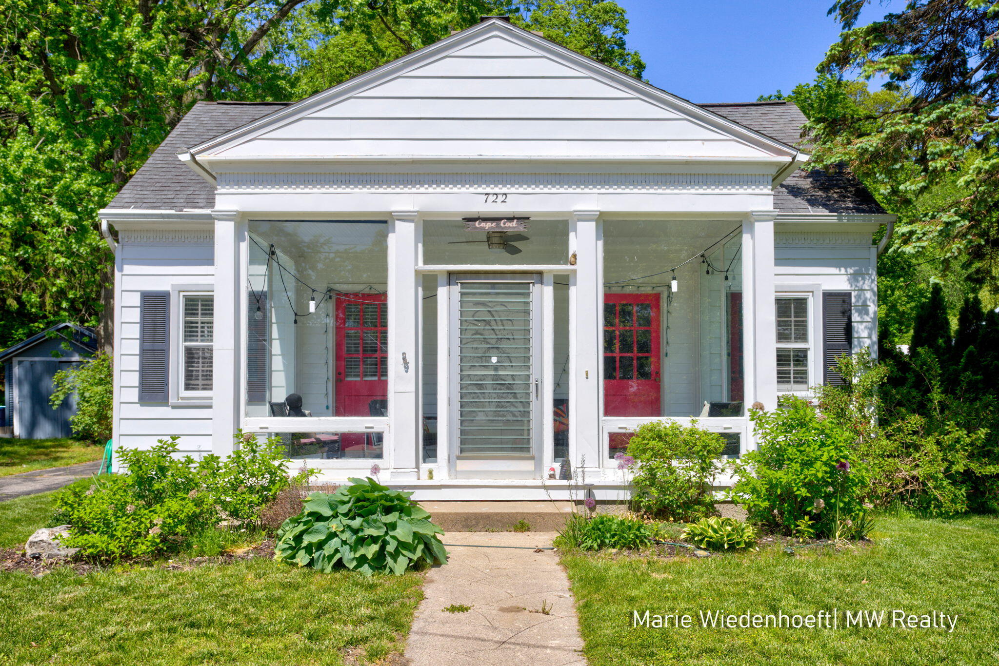 722 Lake Street