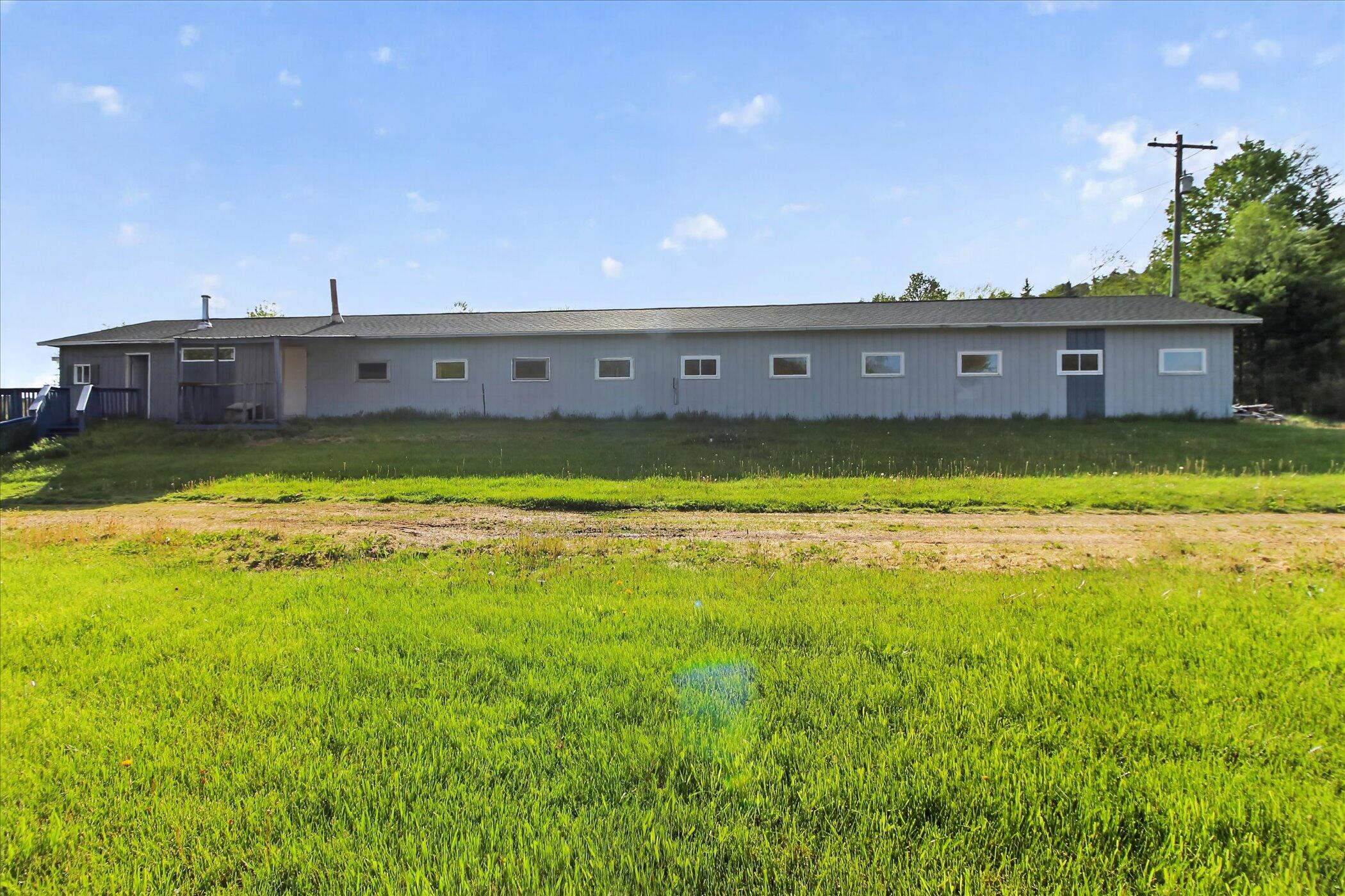 18426 14 Mile Road