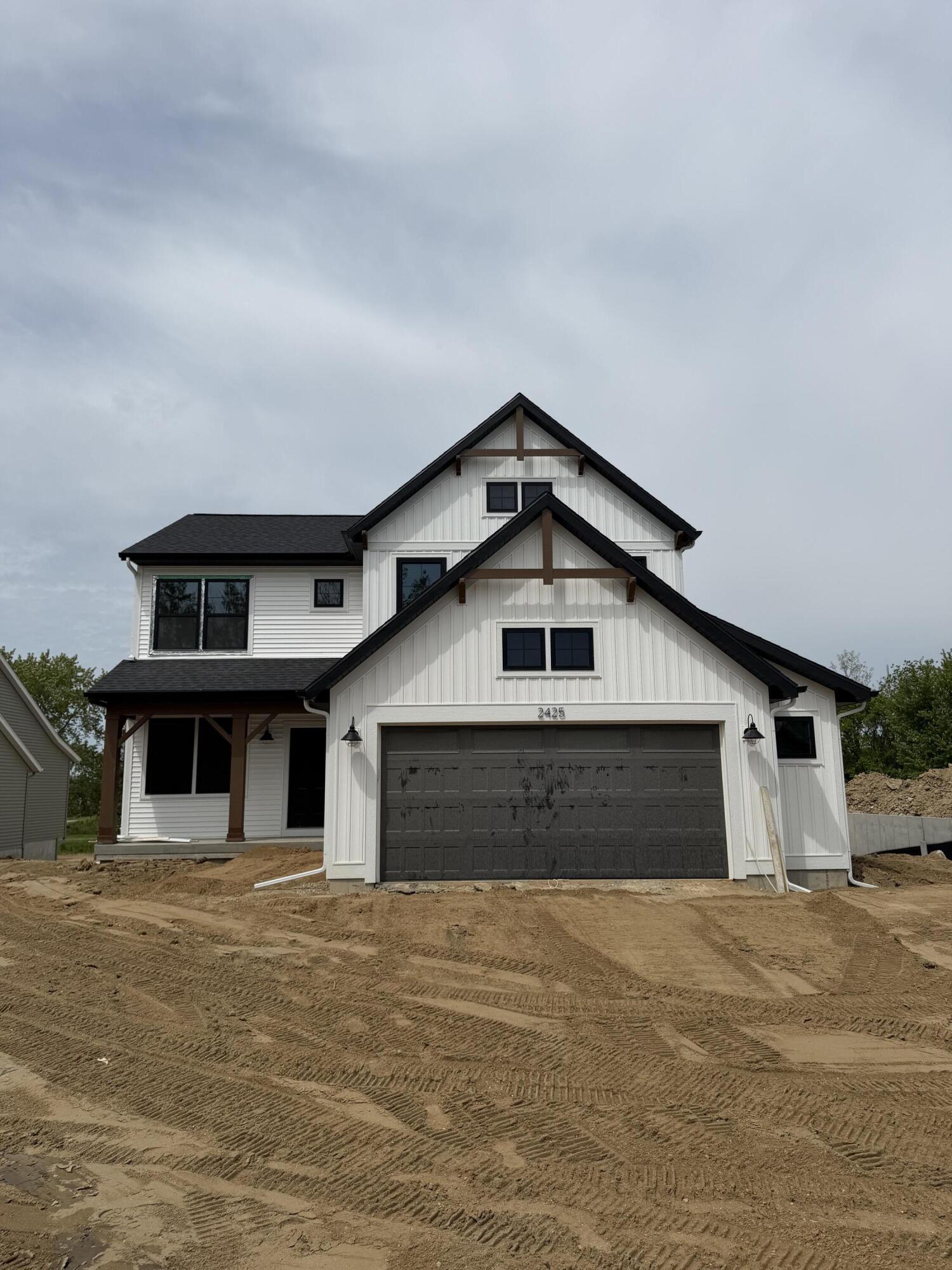 2425 Dayflower Boulevard Unit: 14