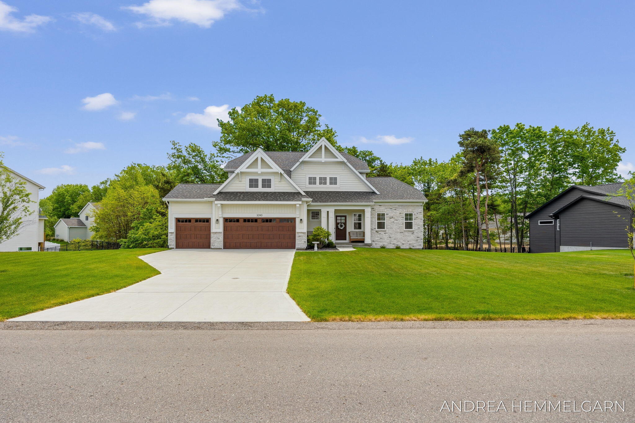 3090 Thornbury Drive