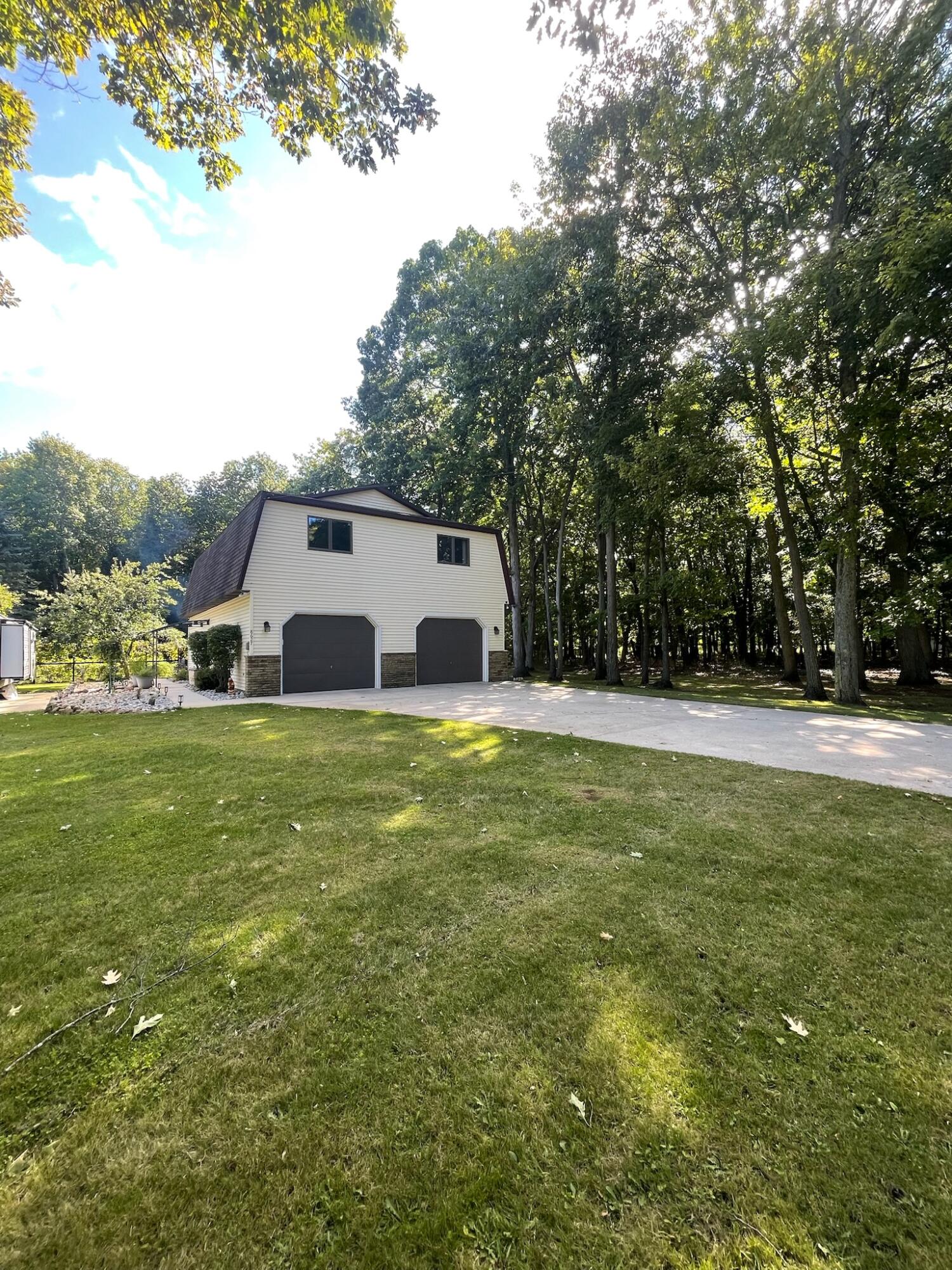 8627 Crescent Beach Road