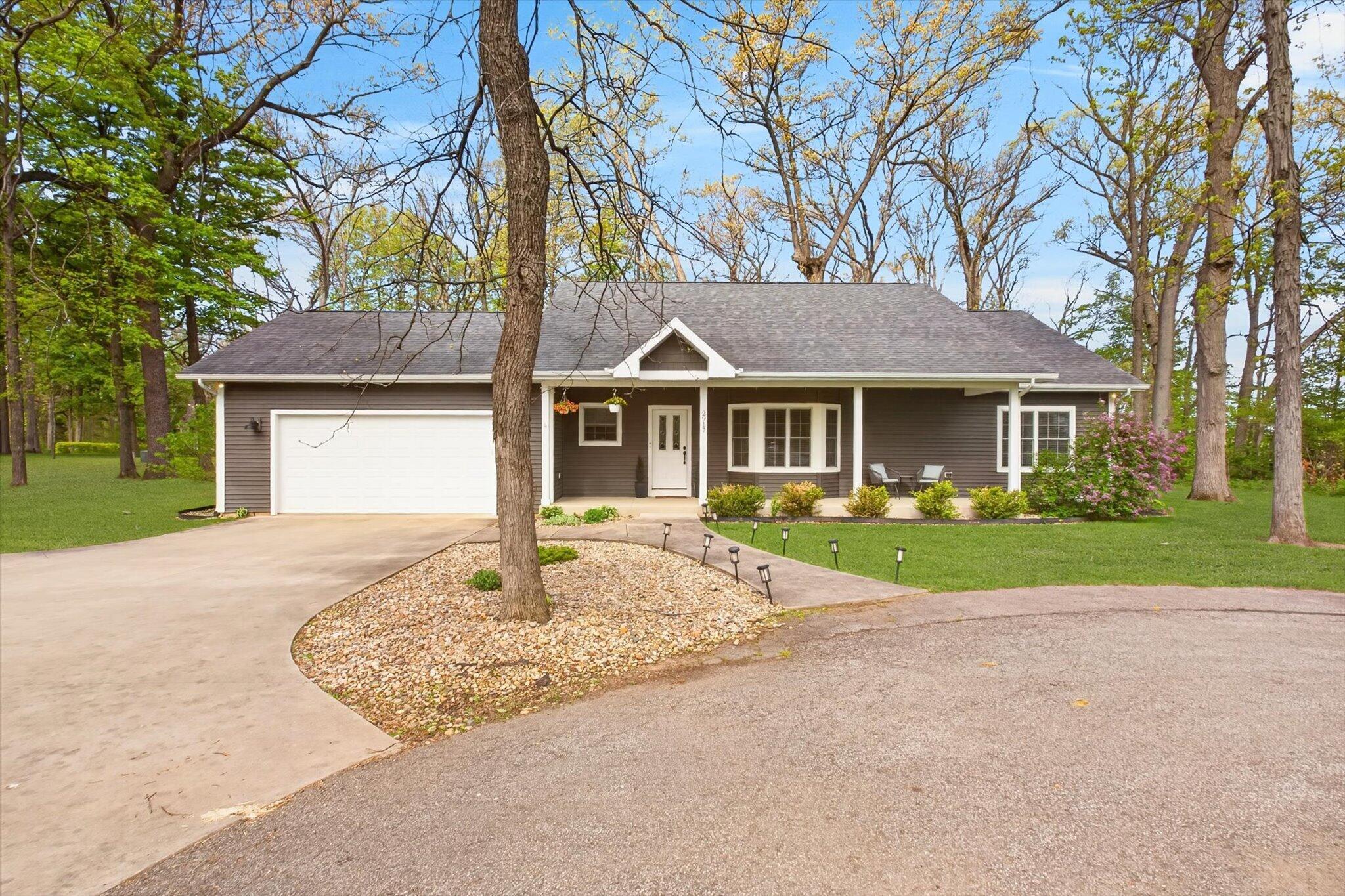 2917 White Oaks Ridge