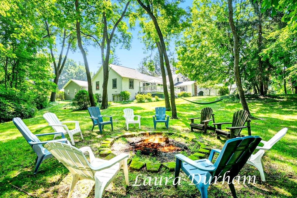 6533 Clearbrook Drive