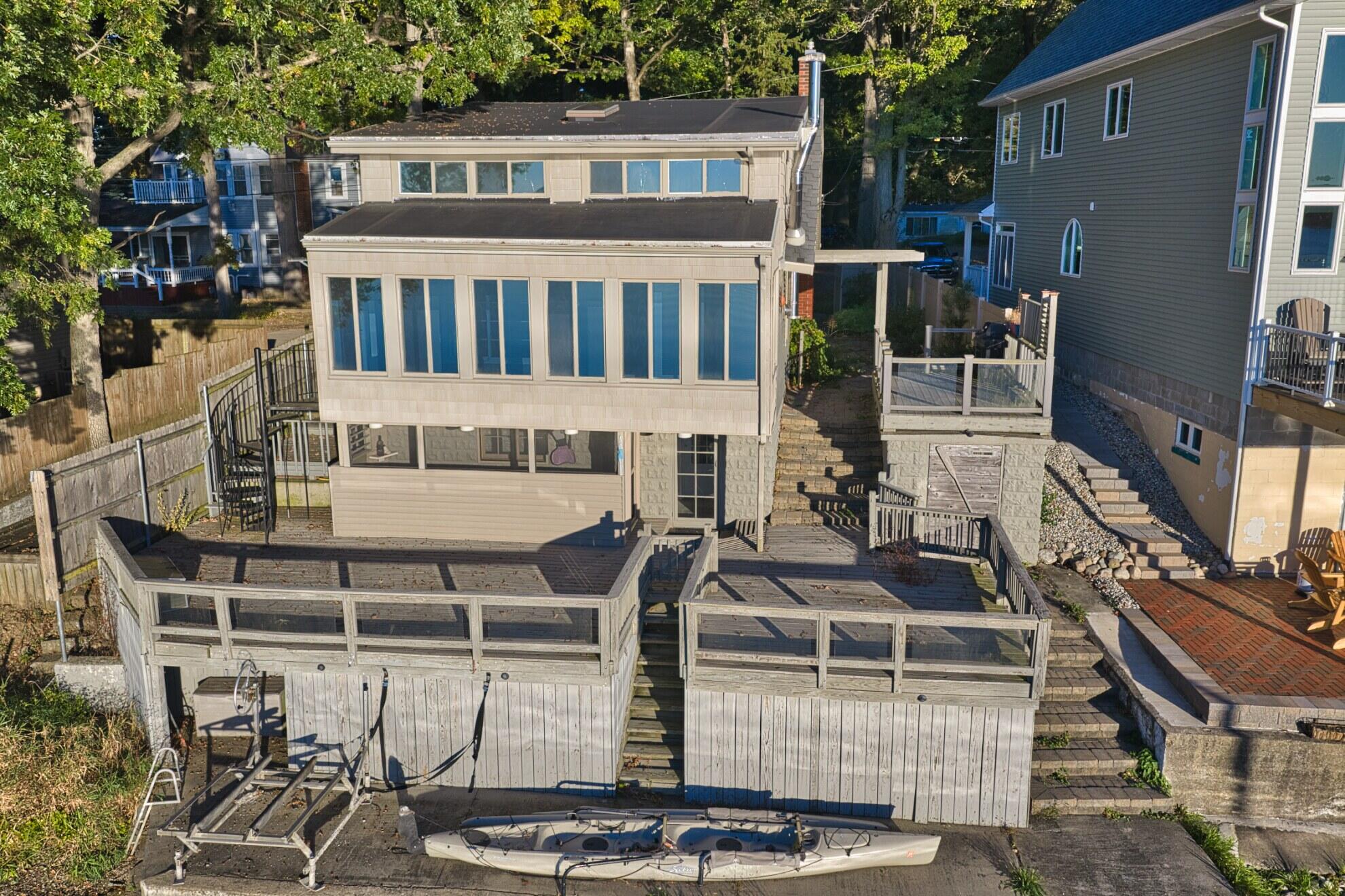274 S Hawley Center Drive