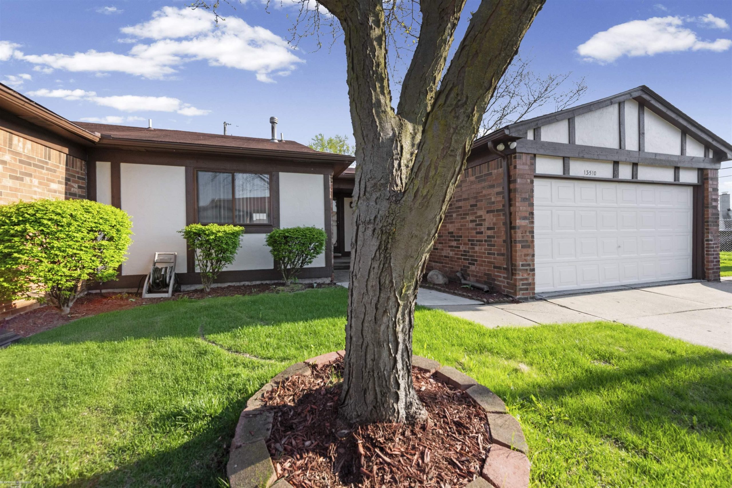 13510 Angela Dr DR