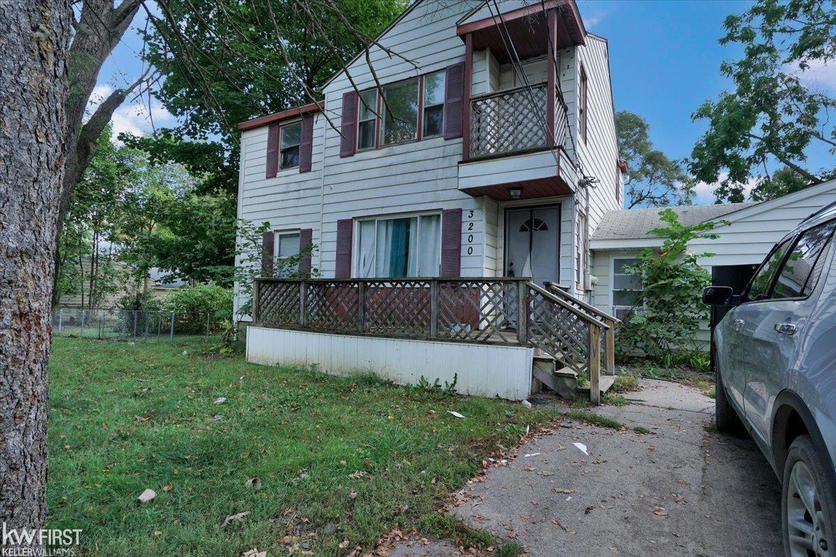 3200 N Averill AVE