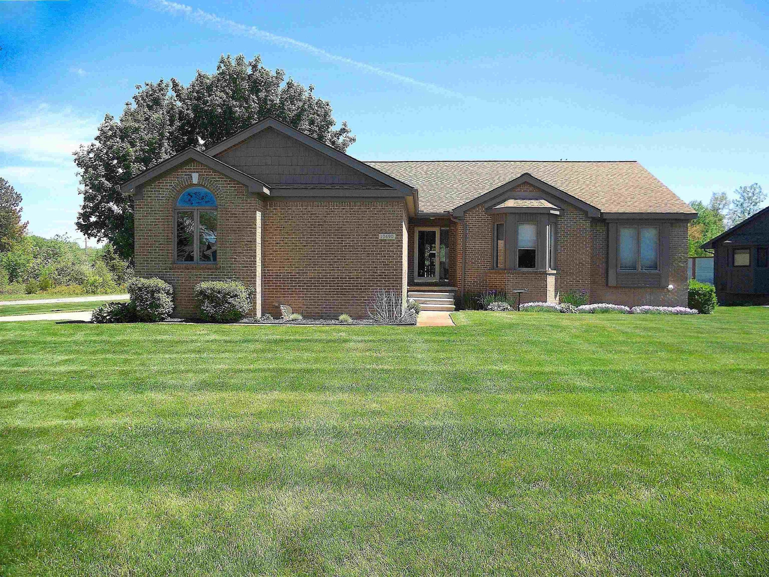 10690 OXBOW HEIGHTS DR
