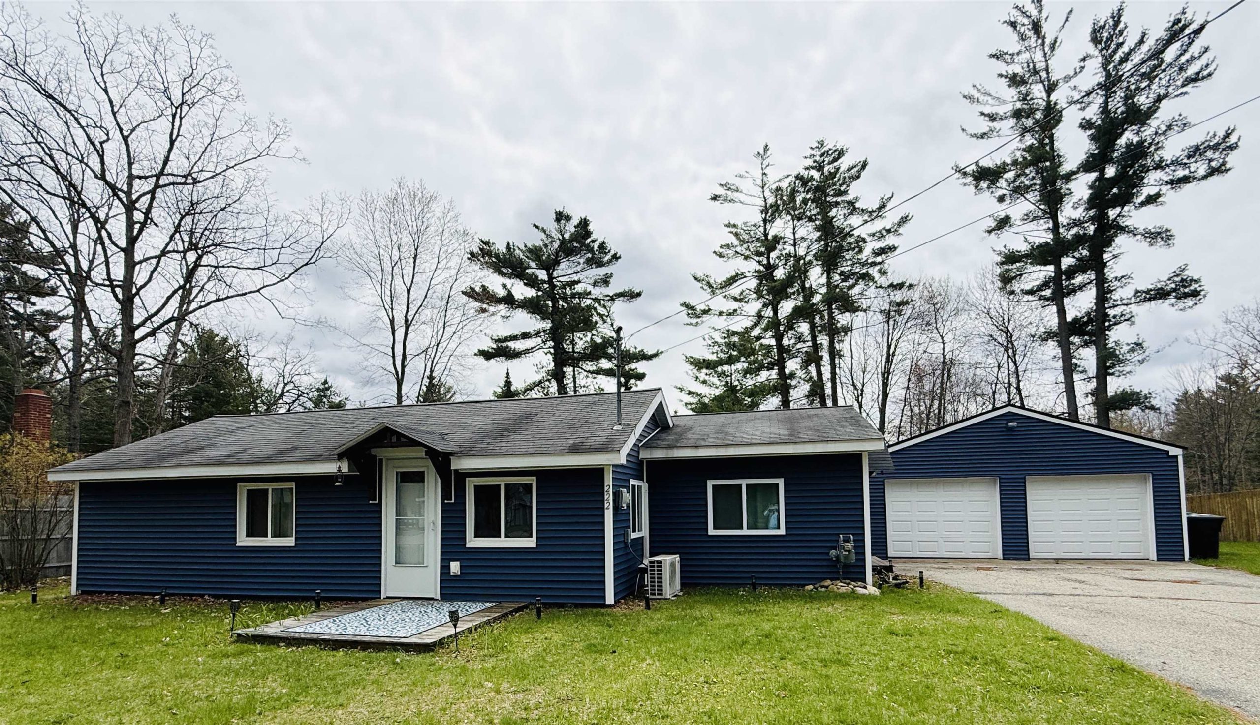 222 Tamarac DR