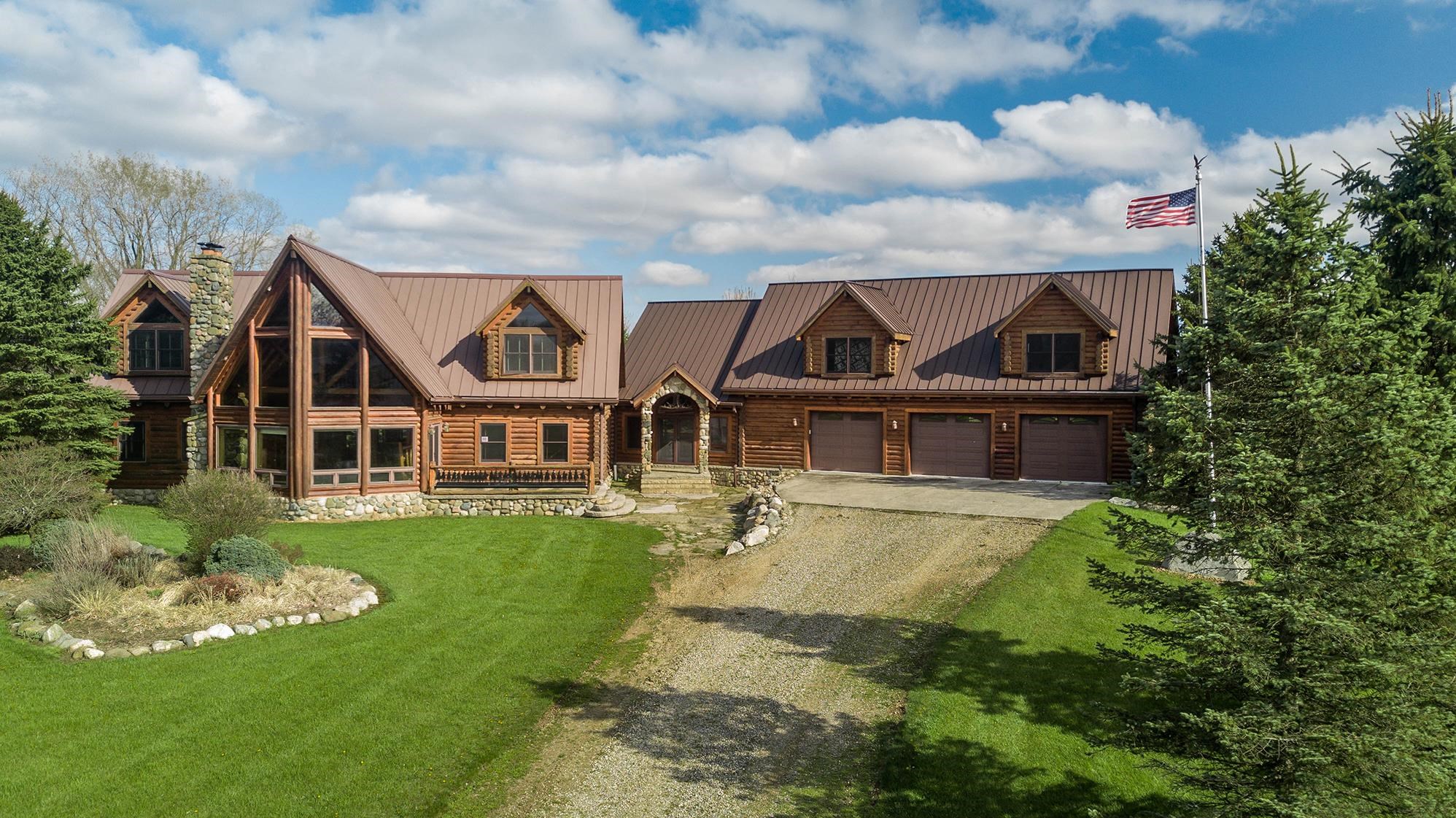 6340 Wolf RD