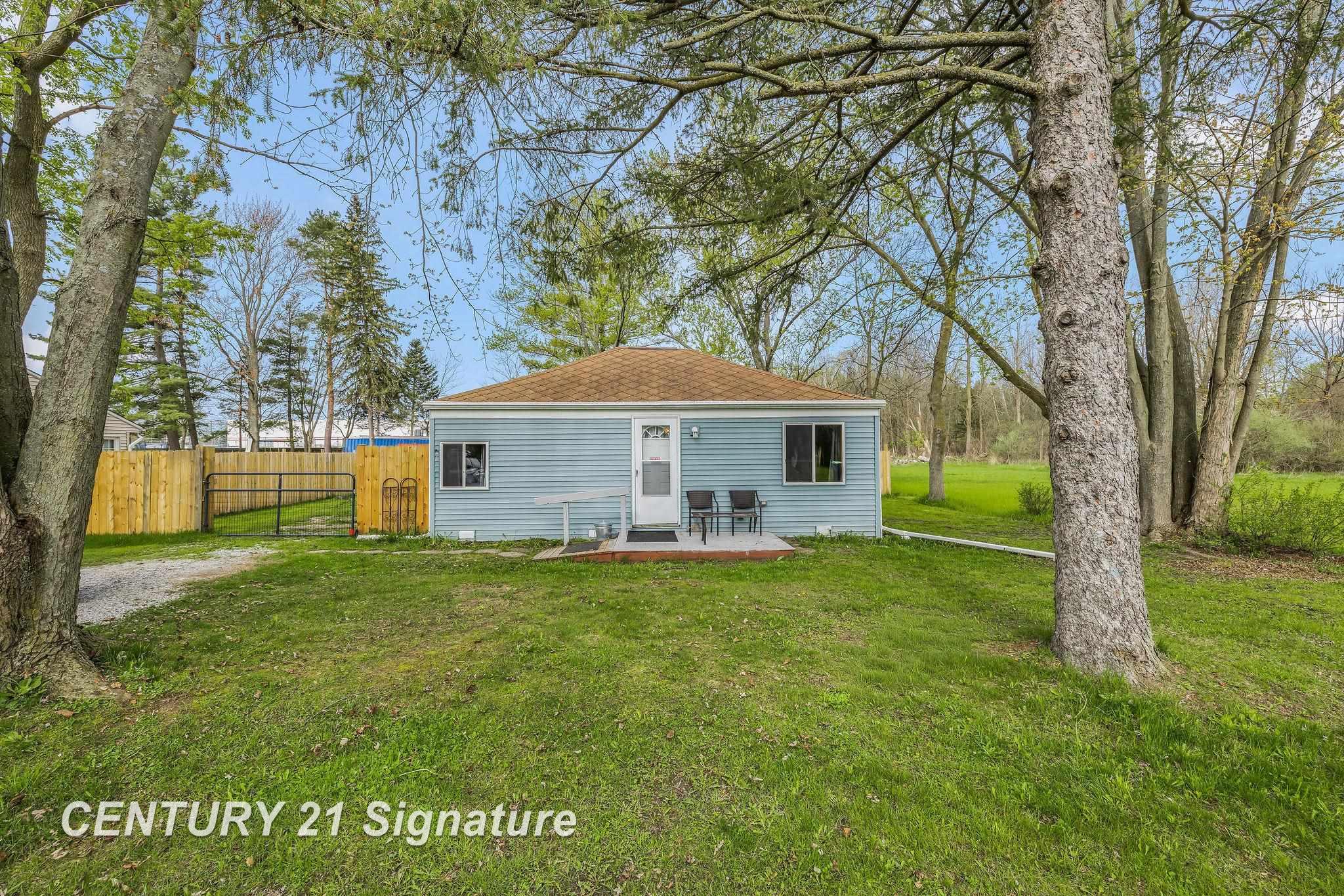 223 Harrison DR