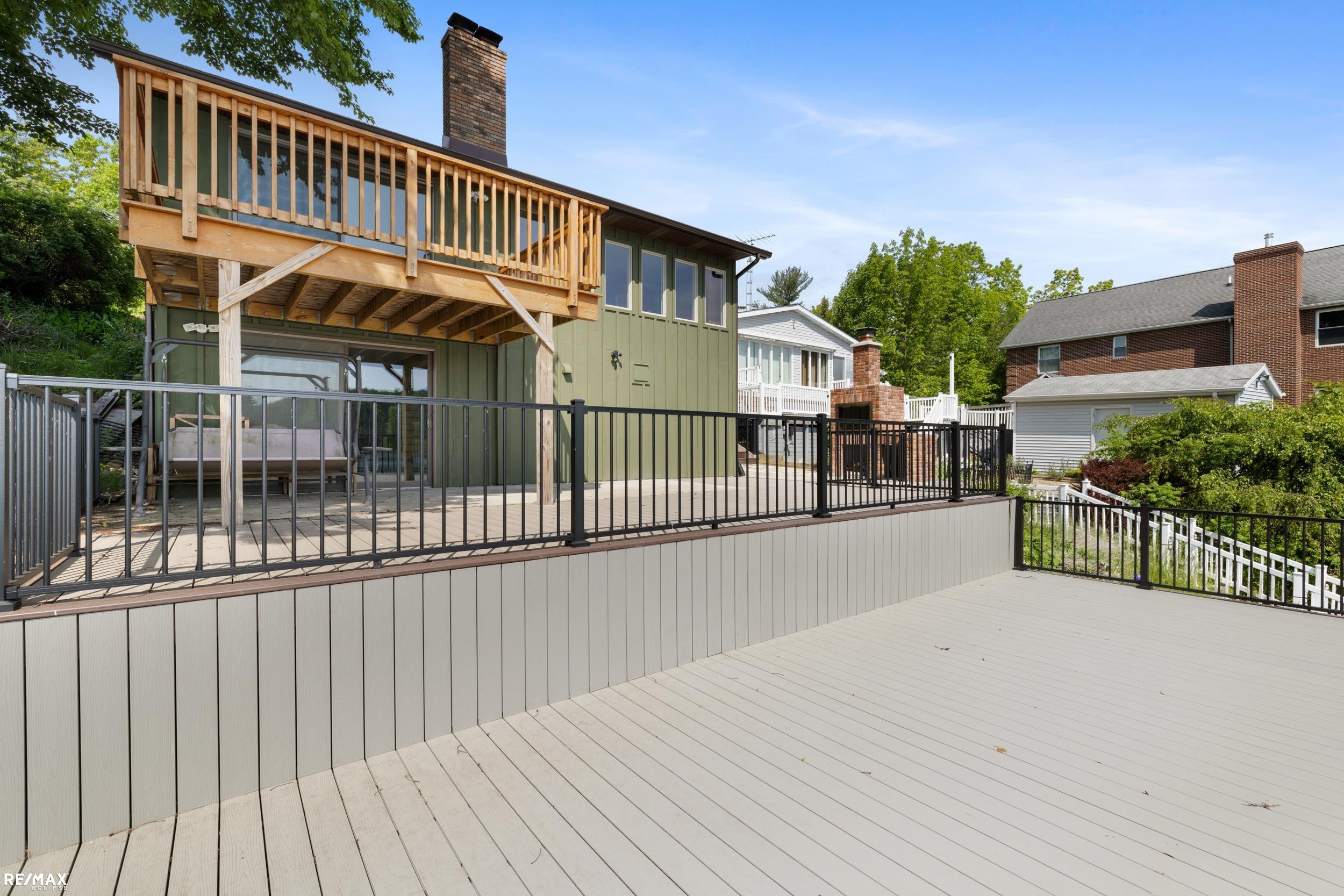 7671 Osborne DR