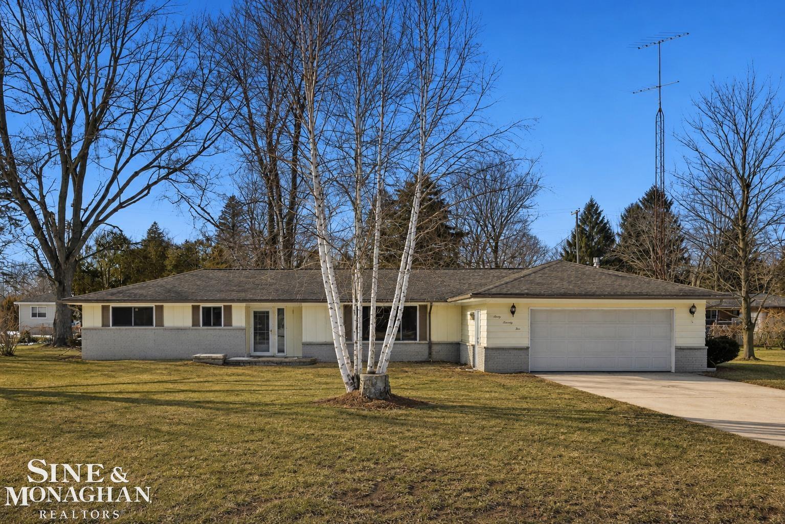 3075 Westcott DR