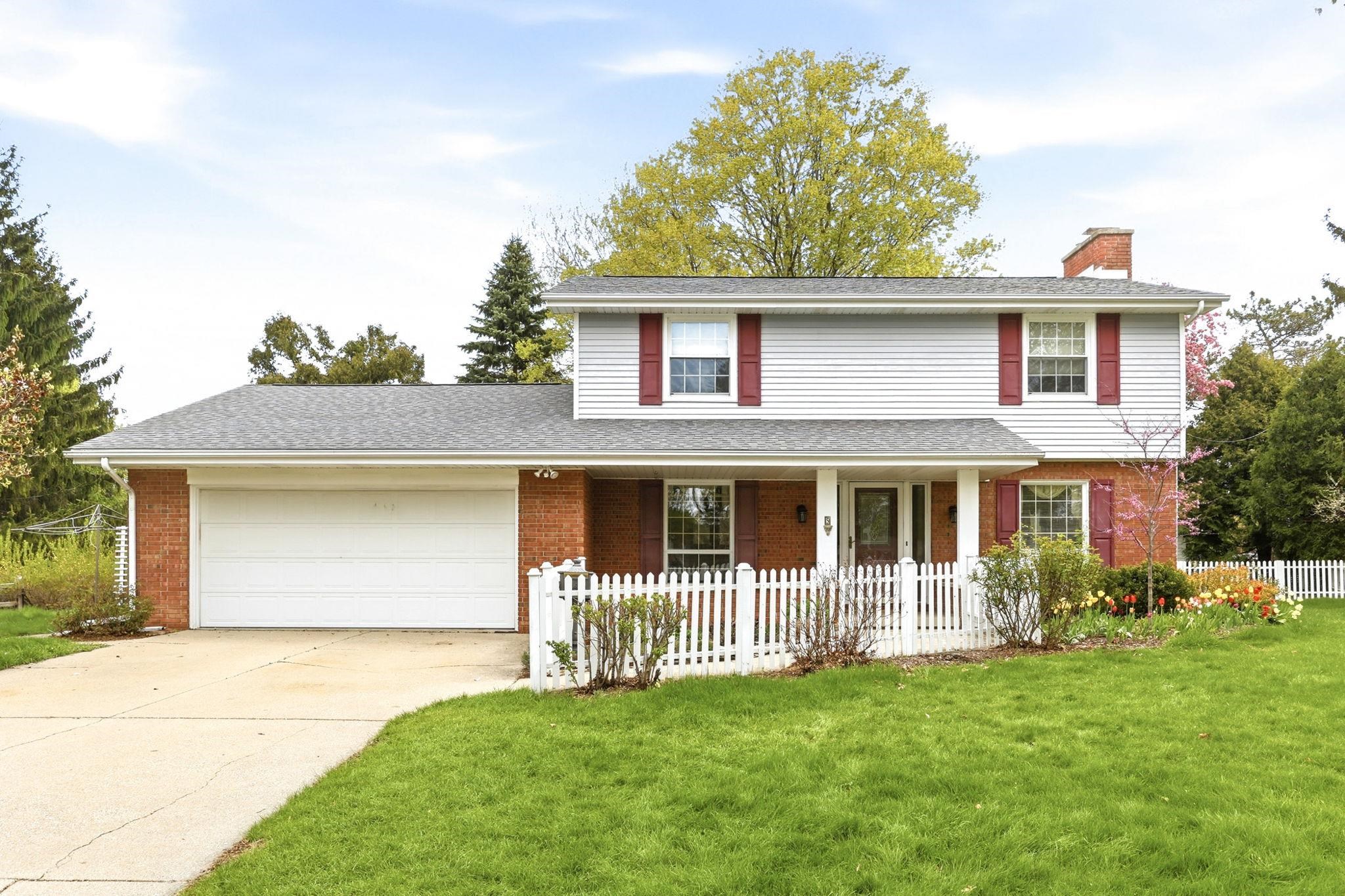 5 Mary Lane CT