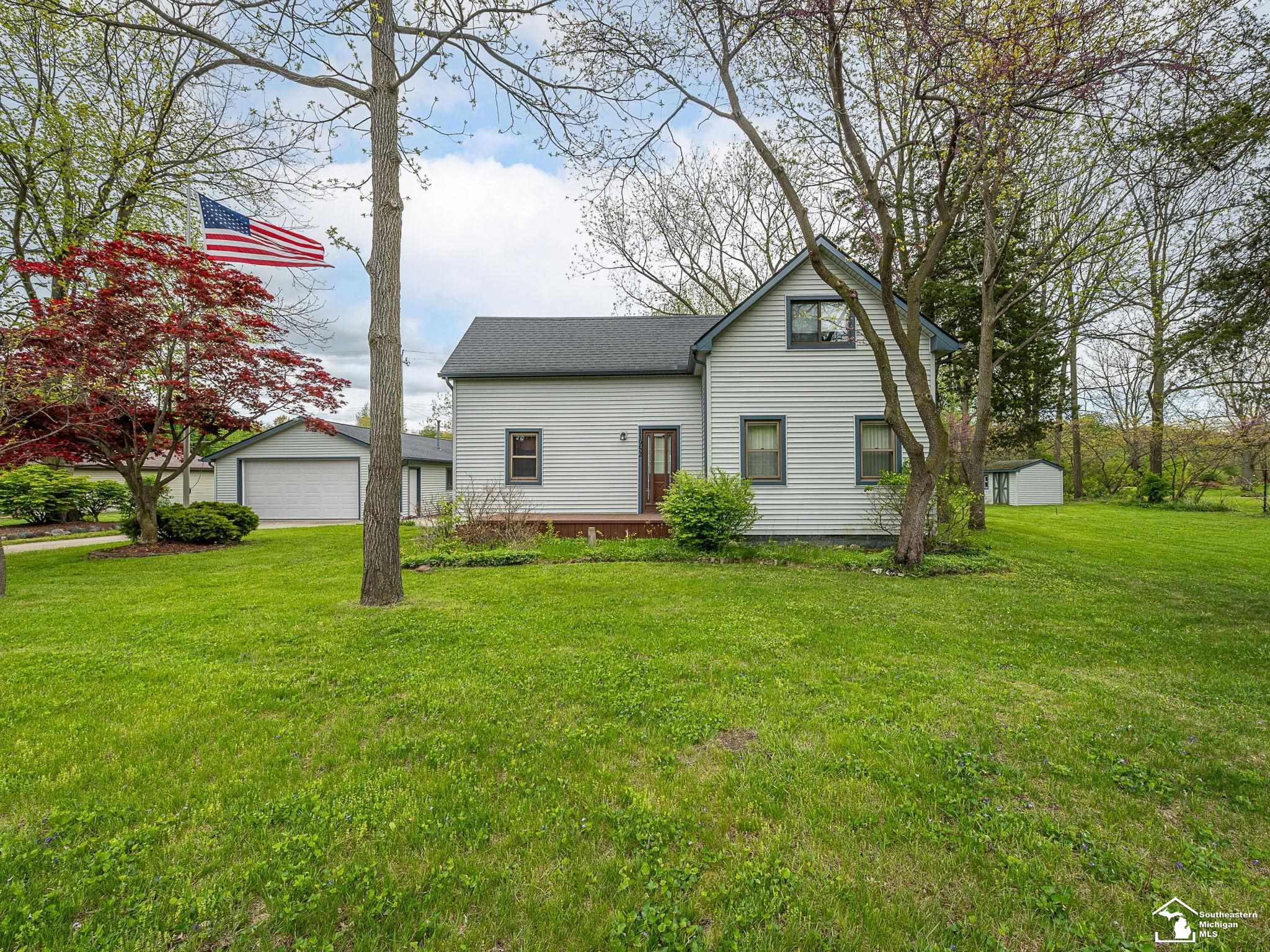 11952 Grafton RD