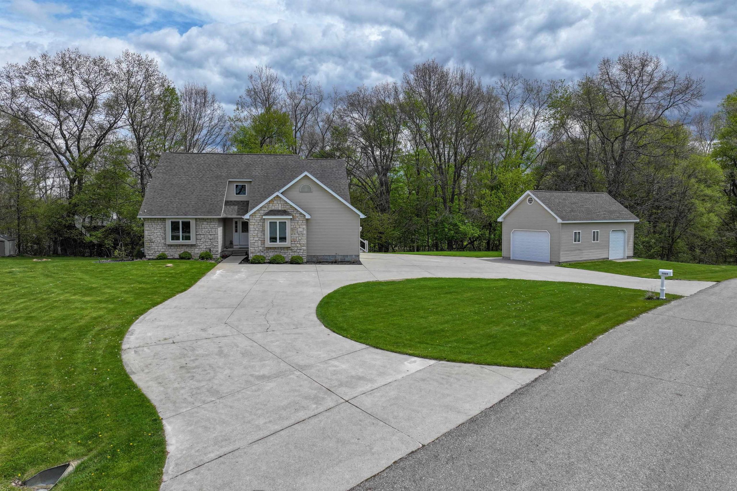 2889 Galway Bay DR