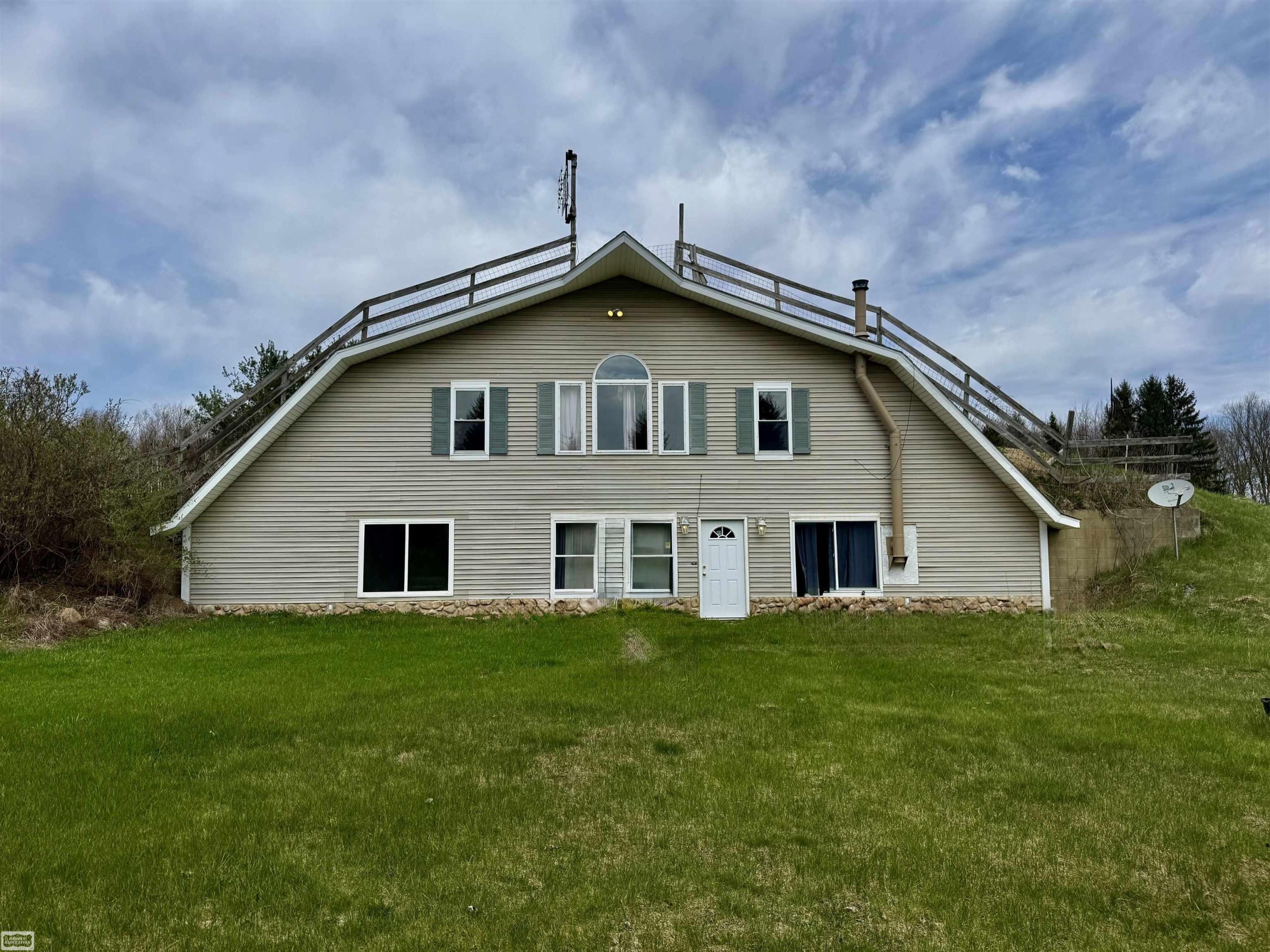 7285 Mayville Rd RD