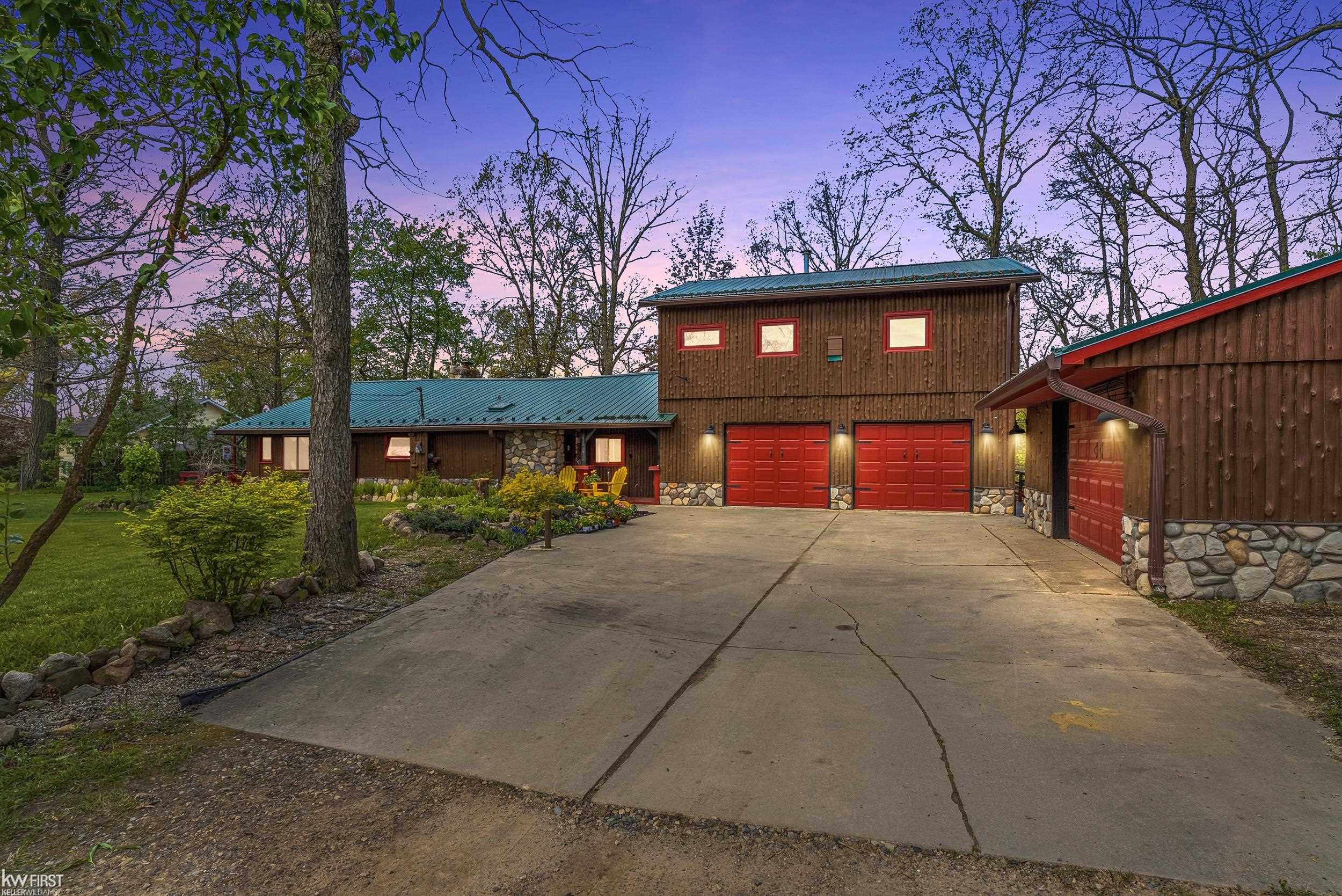 7219 Big Trail RD