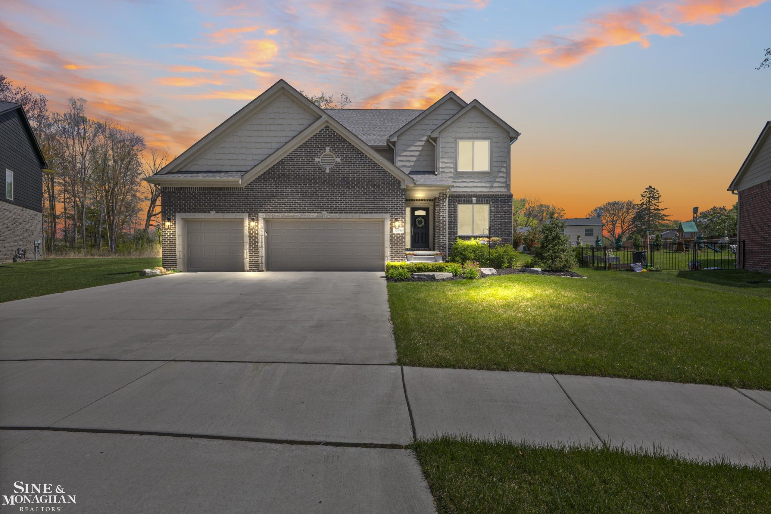 50490 Oakbrooke DR