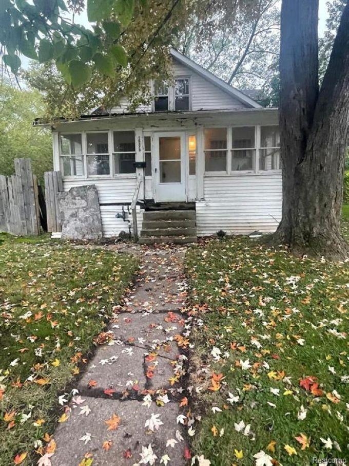 15373 Lamphere