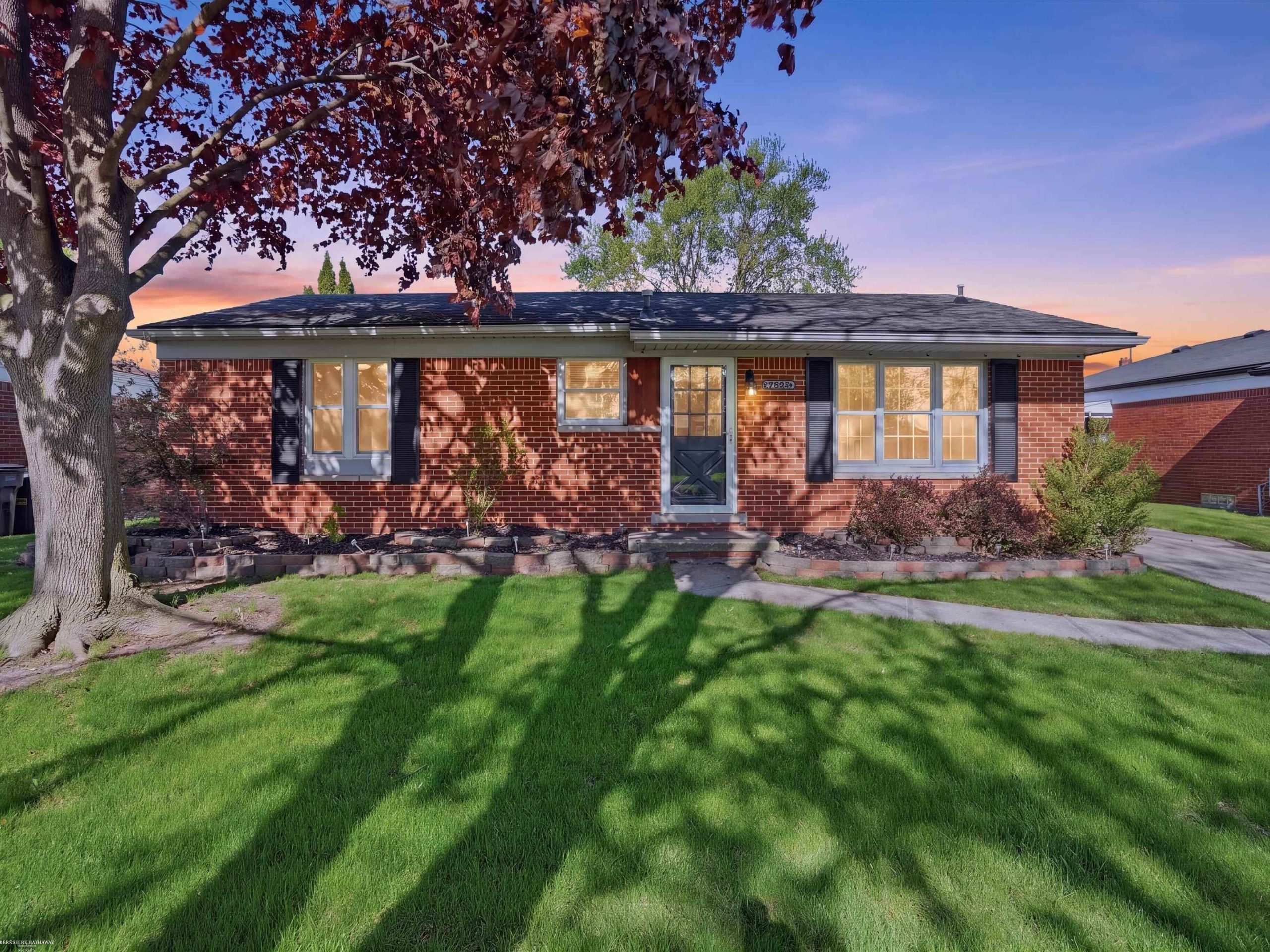 35323 Simco DR